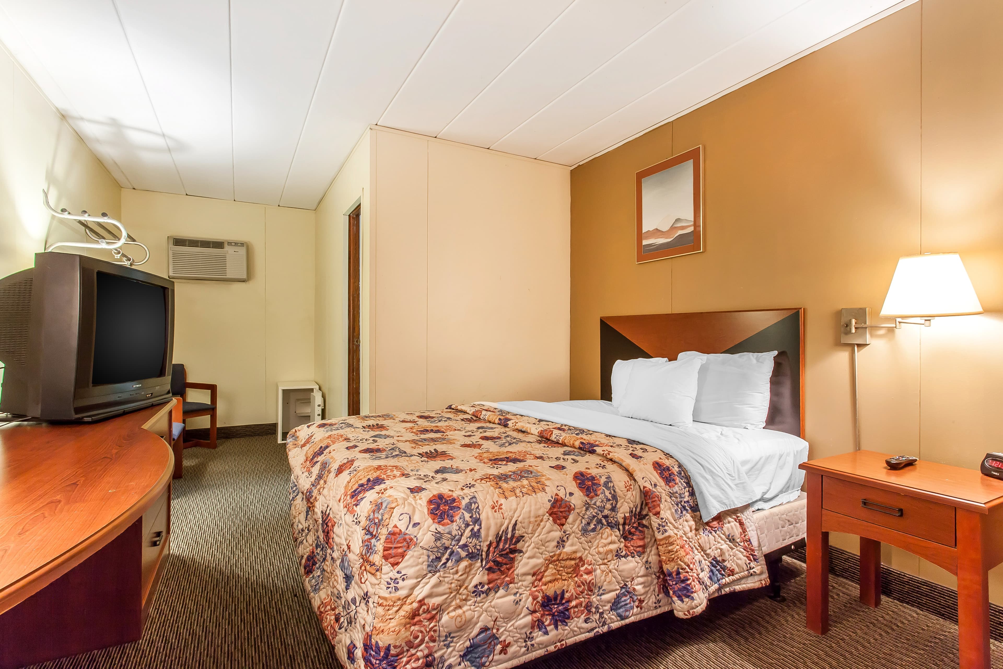 Rodeway Inn Sandusky North — 20