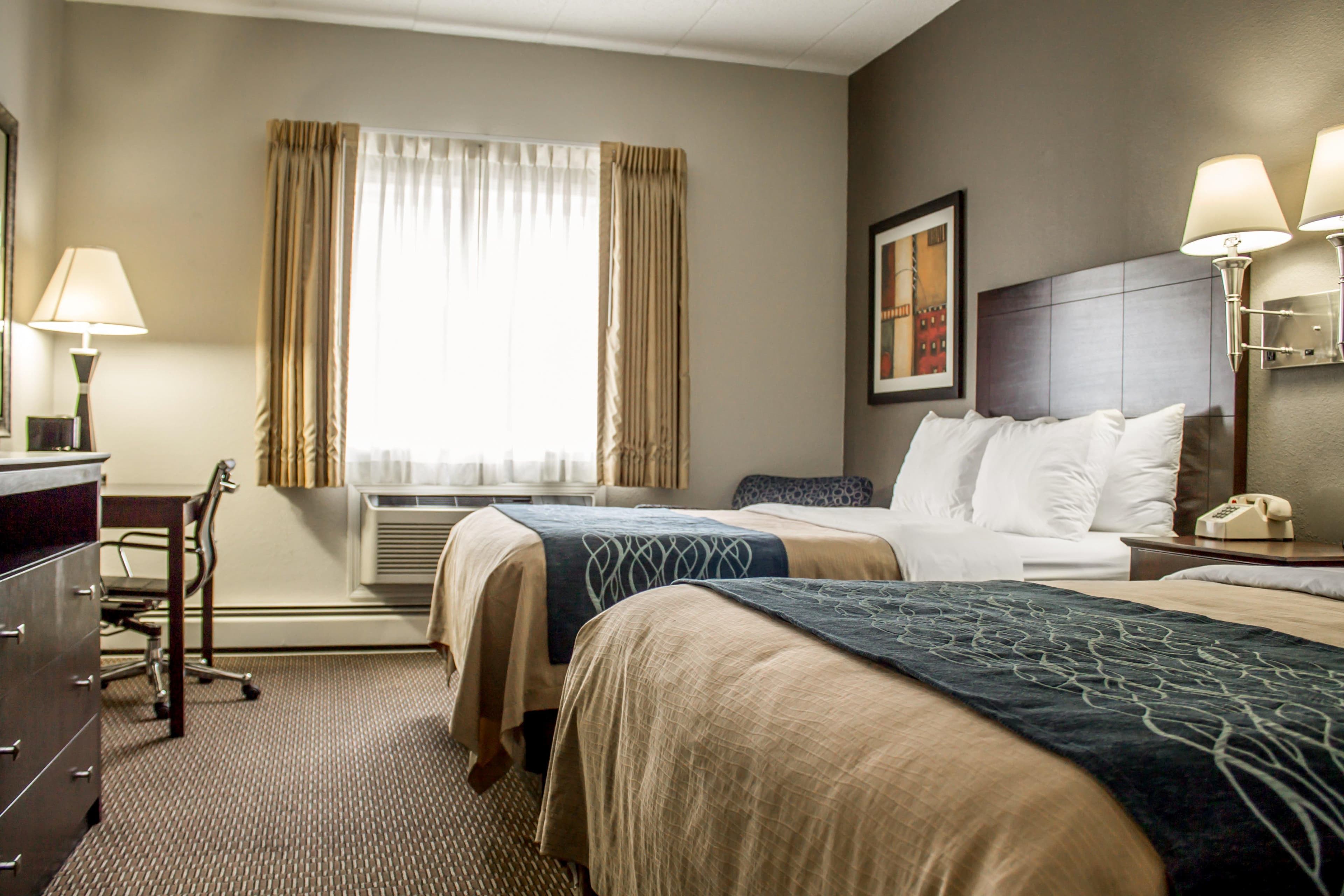 Comfort Inn Sandusky - Image 3