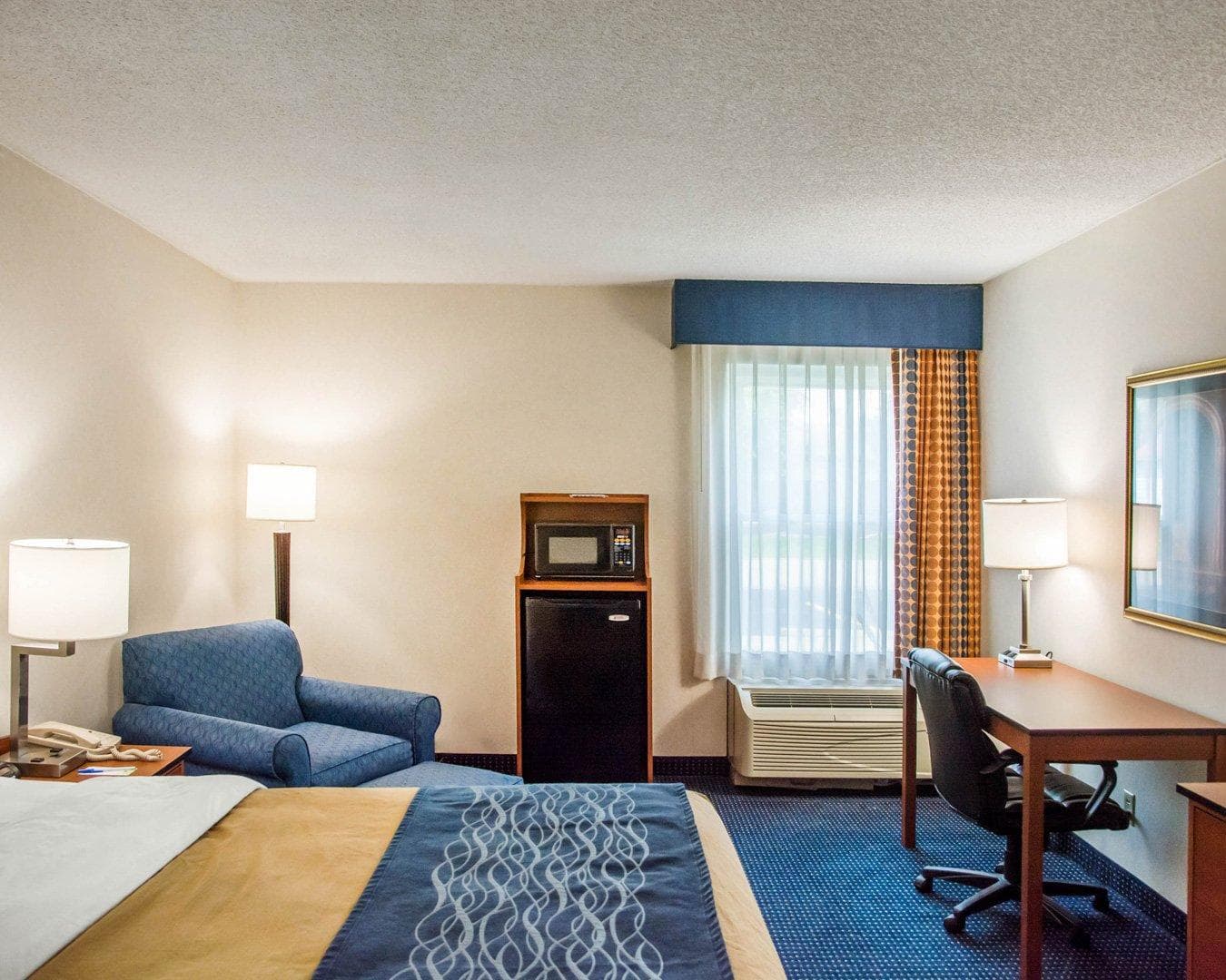 Comfort Inn Piketon near Fairgrounds - Image 4
