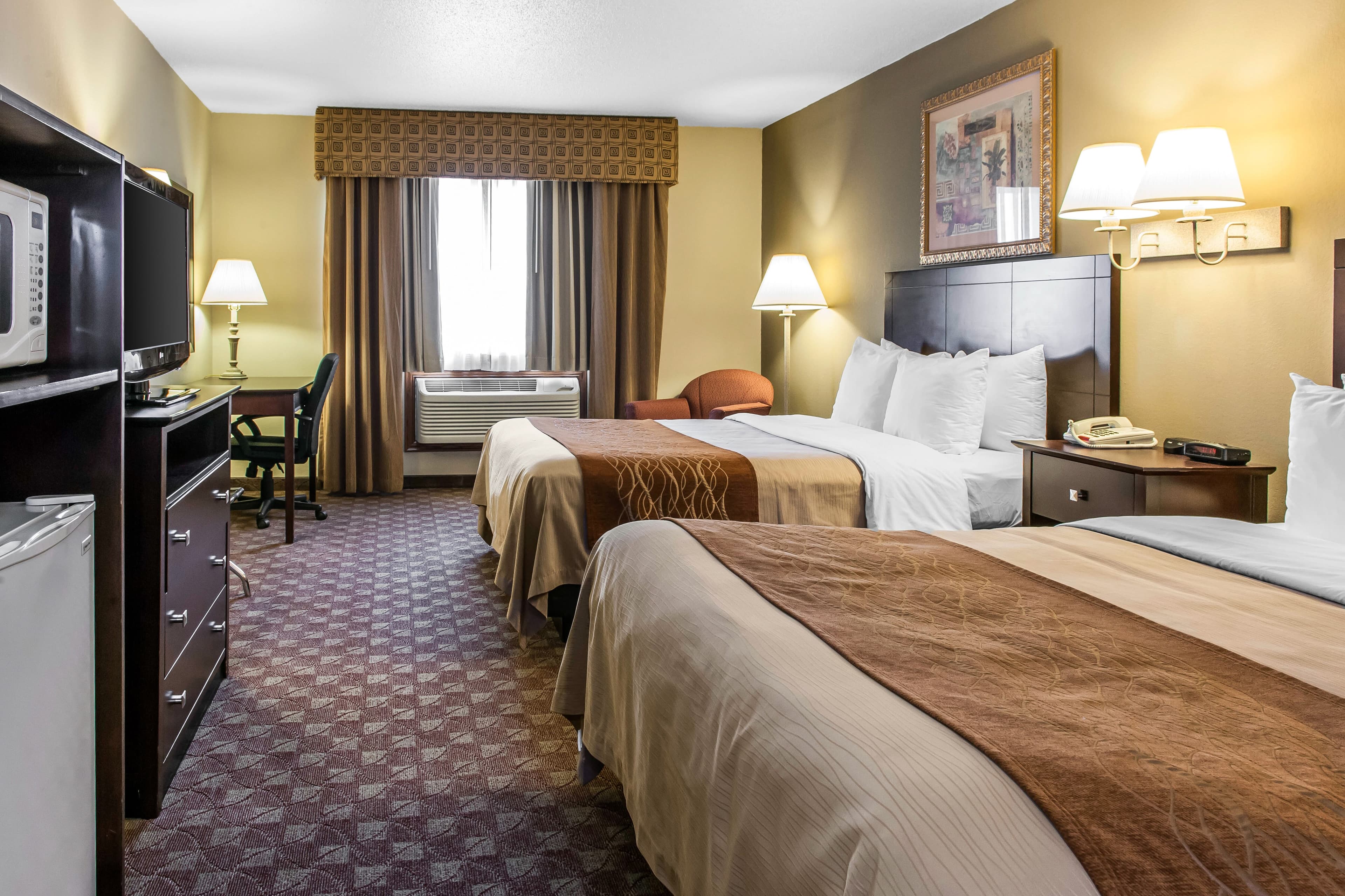 Quality Inn Defiance — 8