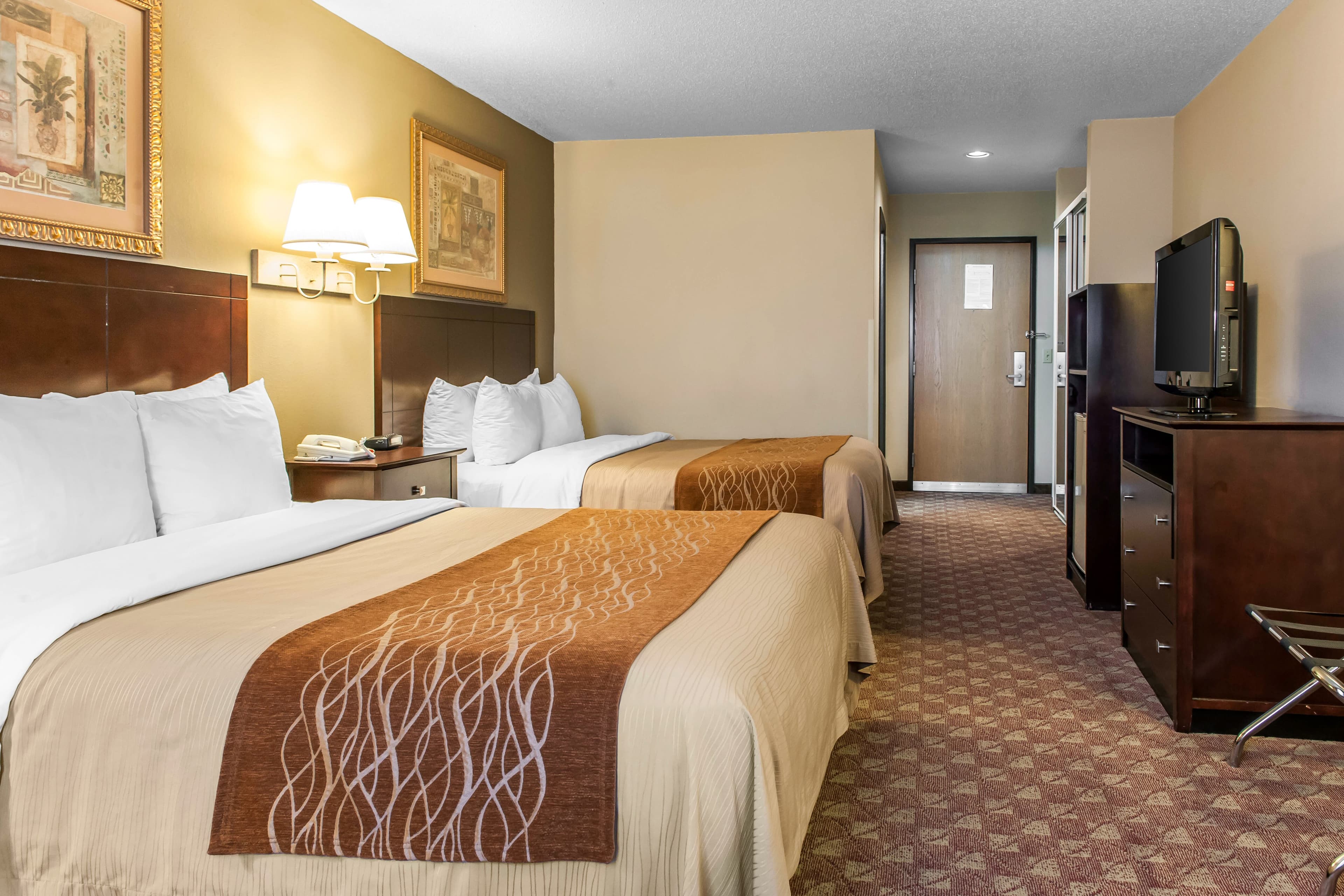 Quality Inn Defiance — 9