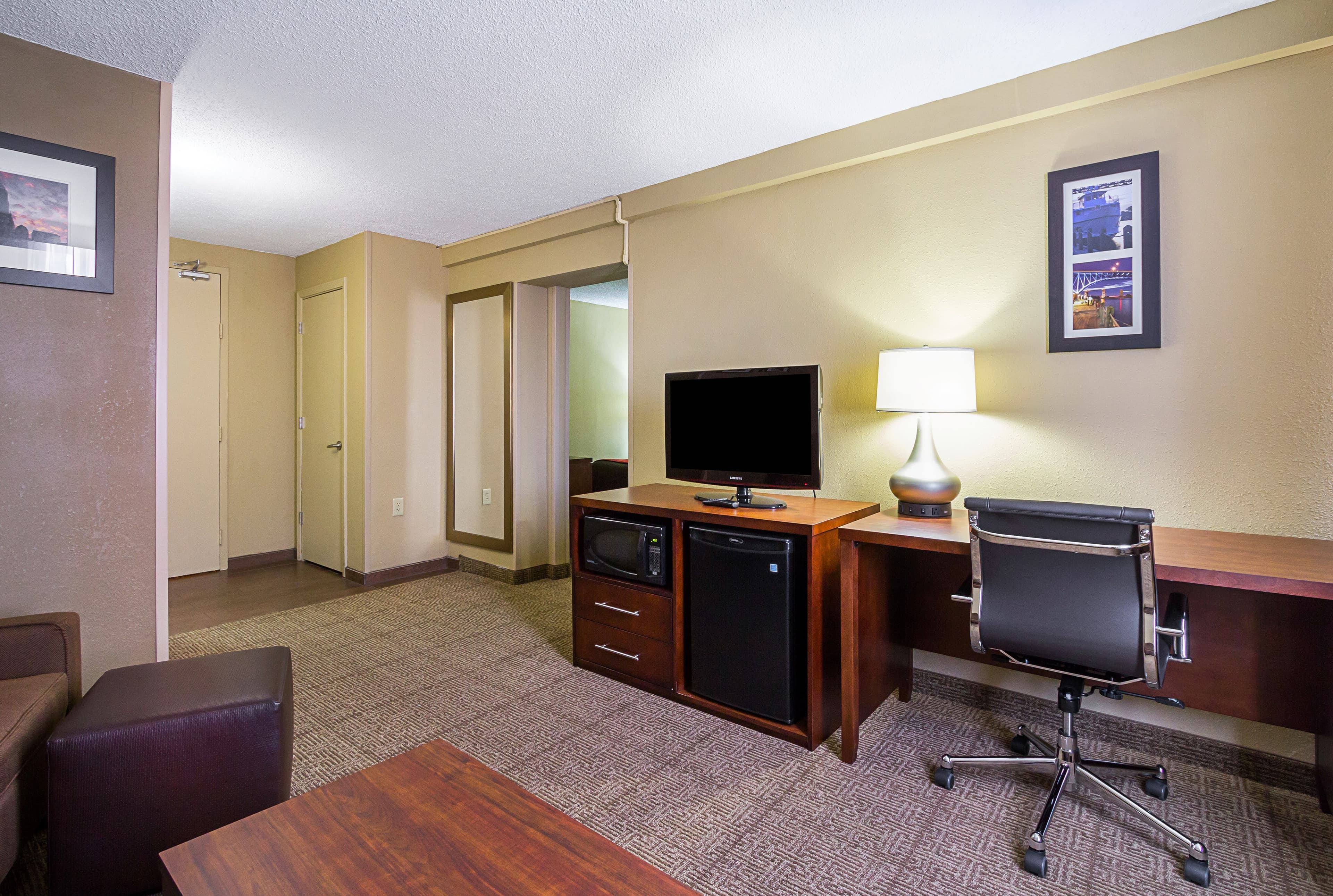 Comfort Inn Cleveland Downtown — 9