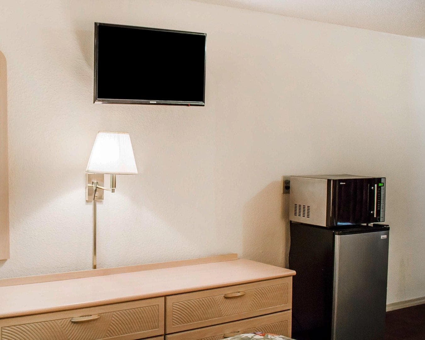 Rodeway Inn Findlay University Area — 11