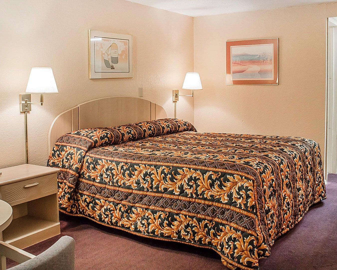 Rodeway Inn Findlay University Area — 12