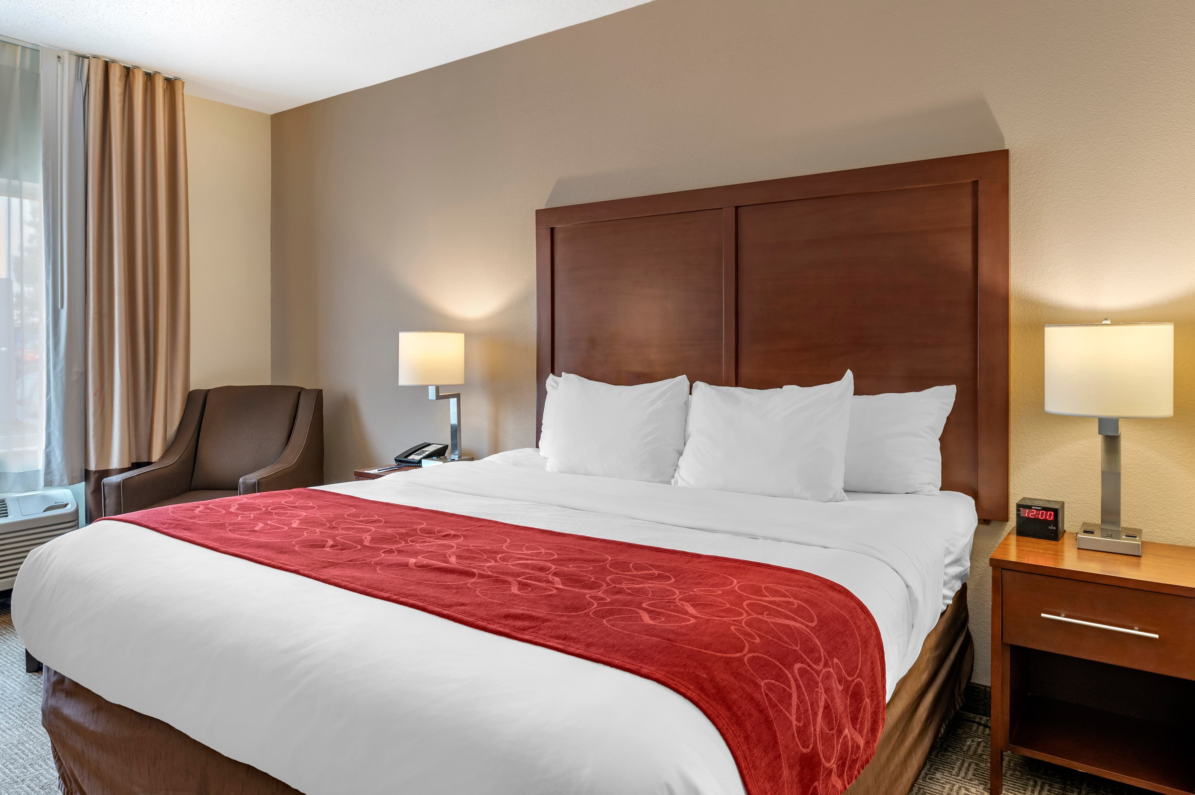 Comfort Suites Columbus West- Hilliard — 14