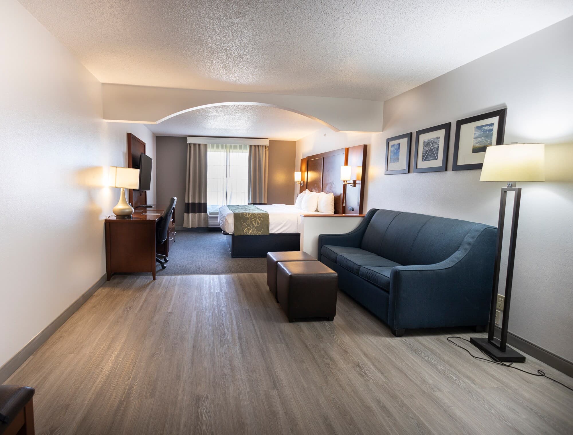 Comfort Suites Springfield I-70 - Image 5