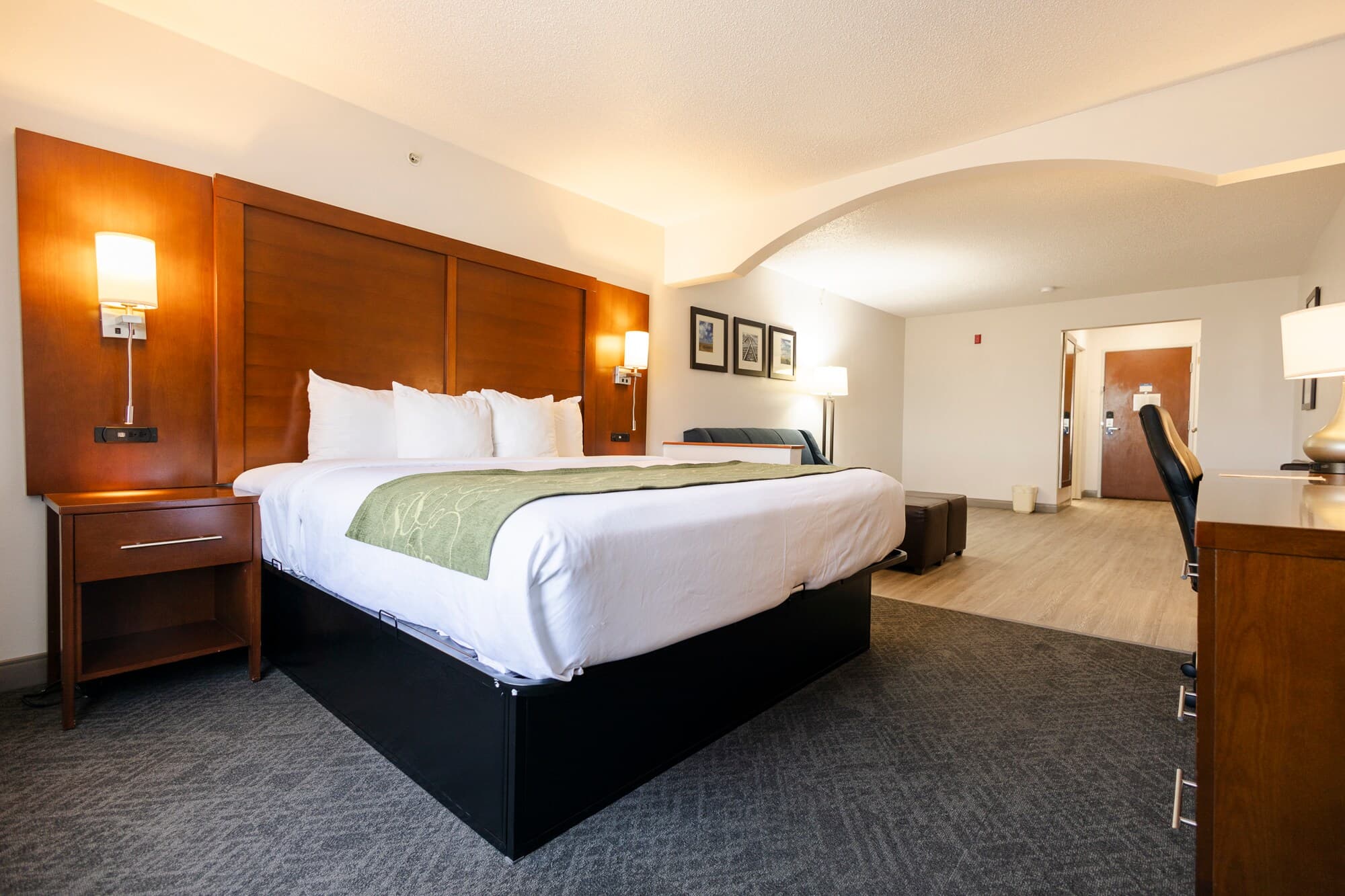 Comfort Suites Springfield I-70 — 7
