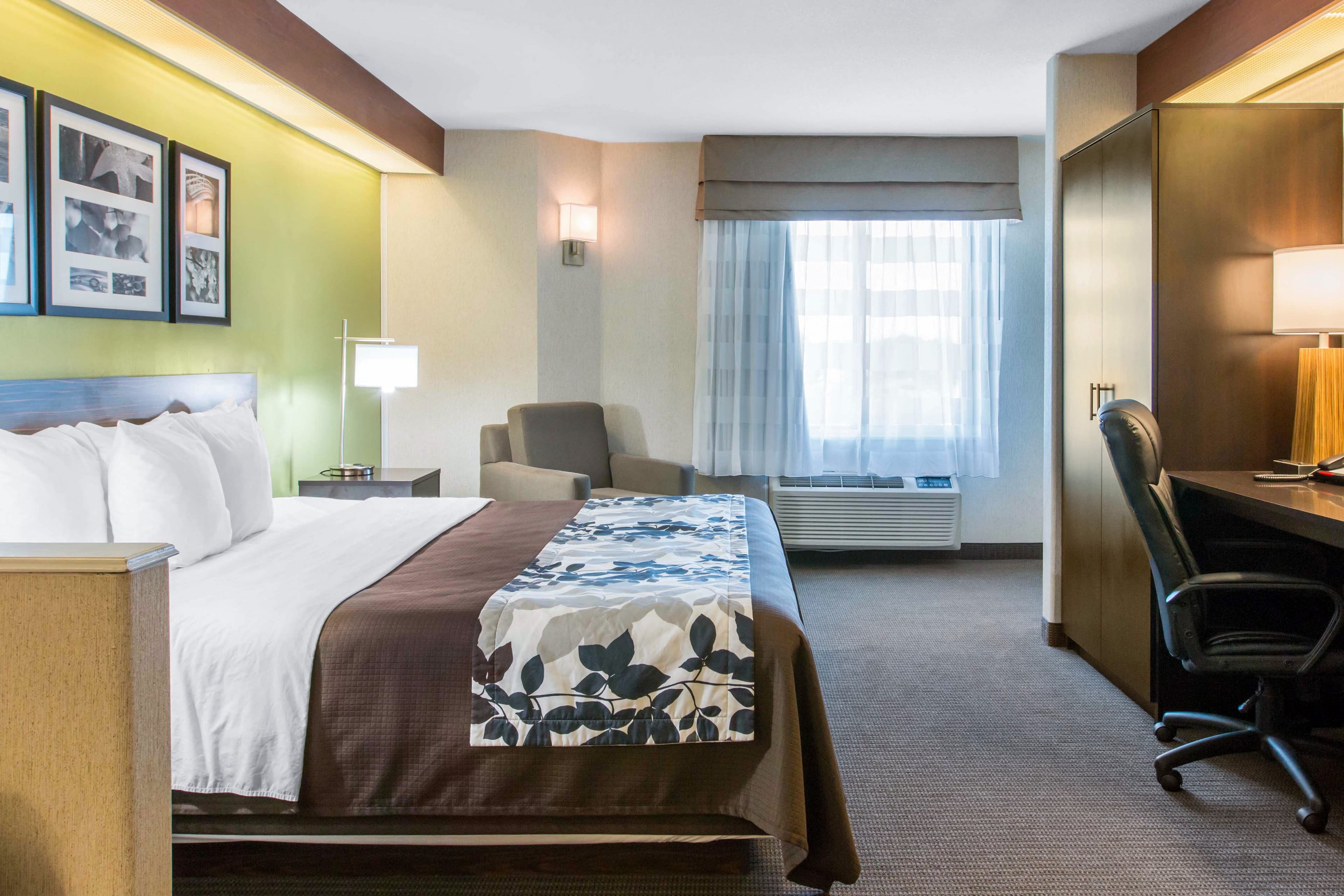 Sleep Inn & Suites Oregon - Toledo — 18