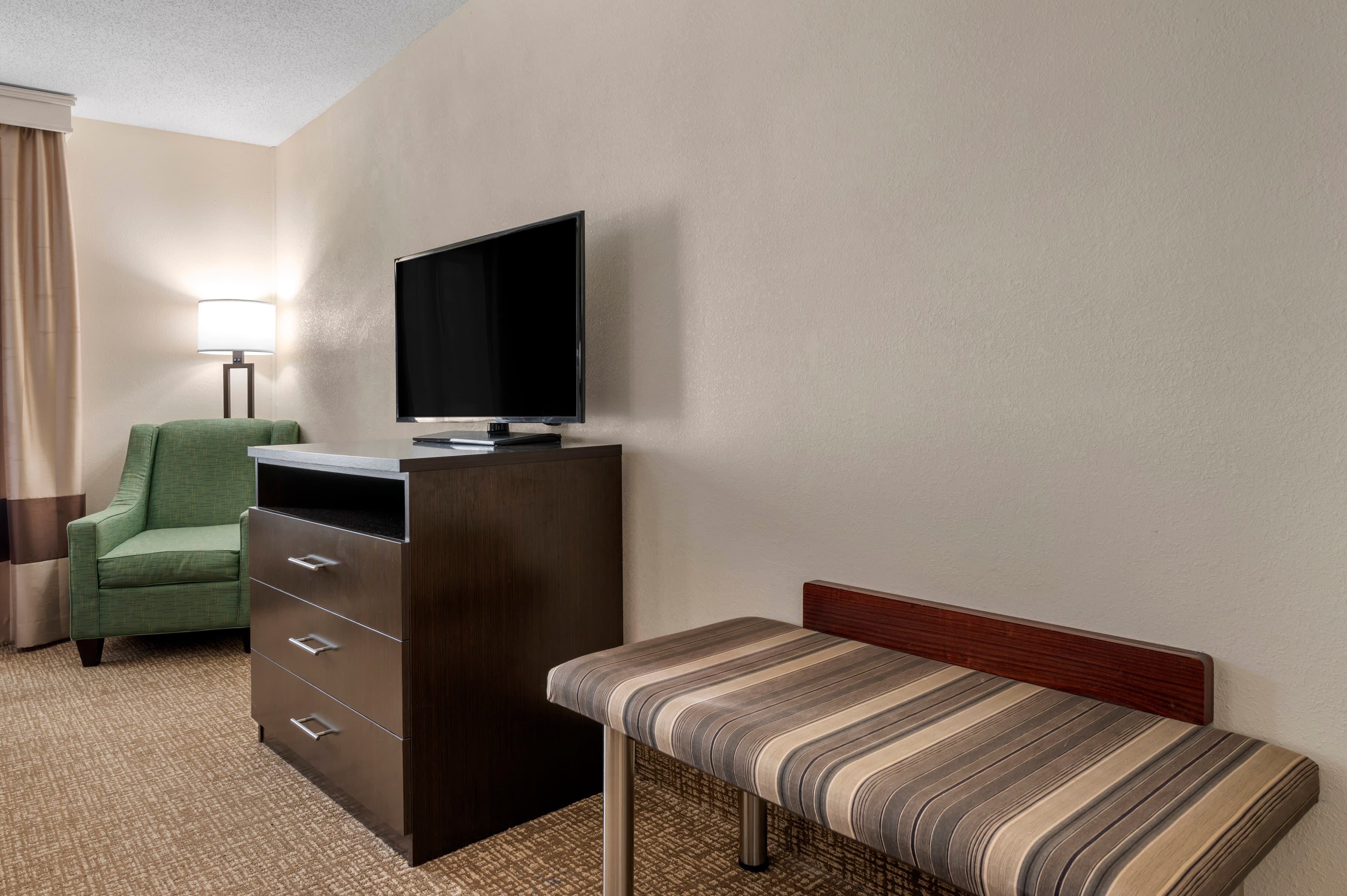 Comfort Suites Miamisburg - Dayton South — 12