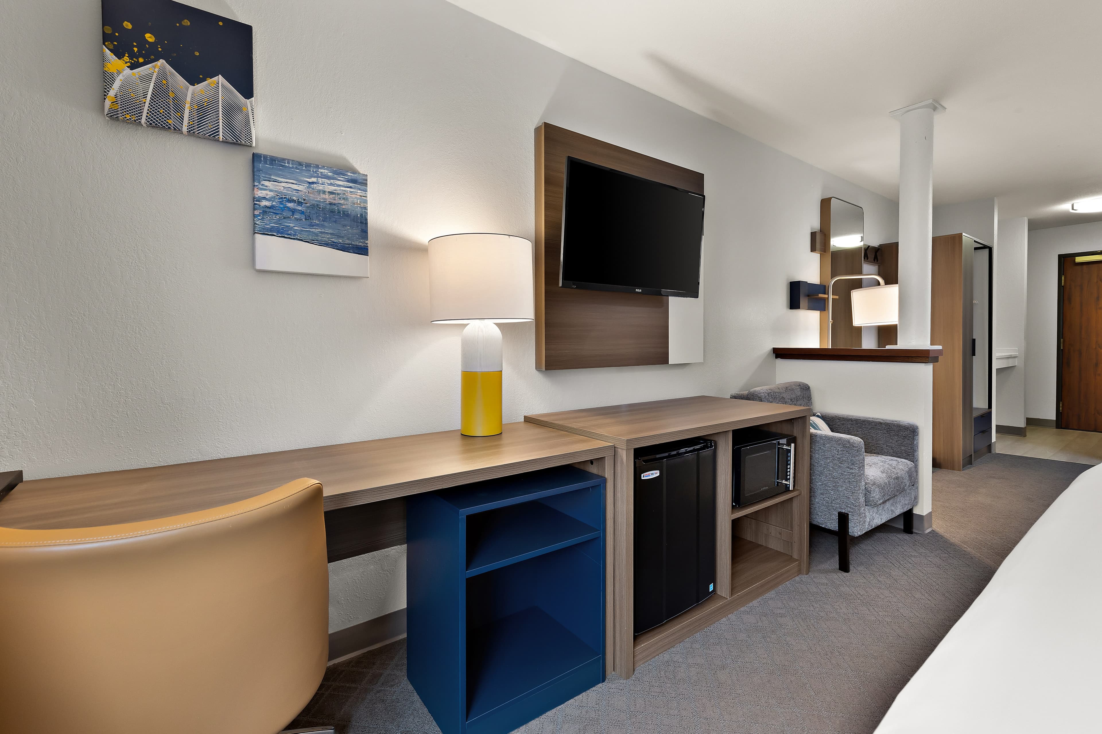 Comfort Inn & Suites Fremont — 9
