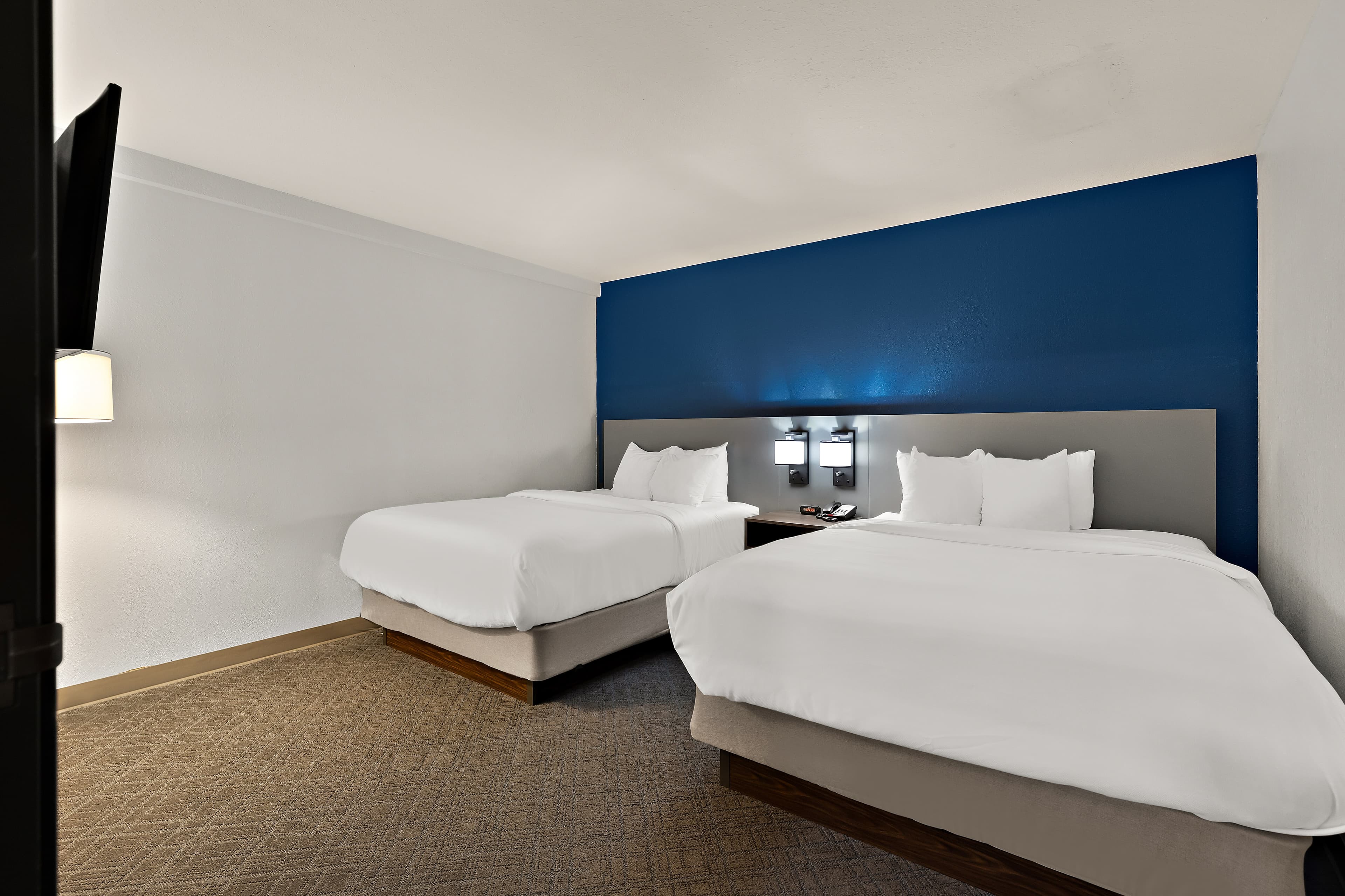 Comfort Inn & Suites Fremont — 10