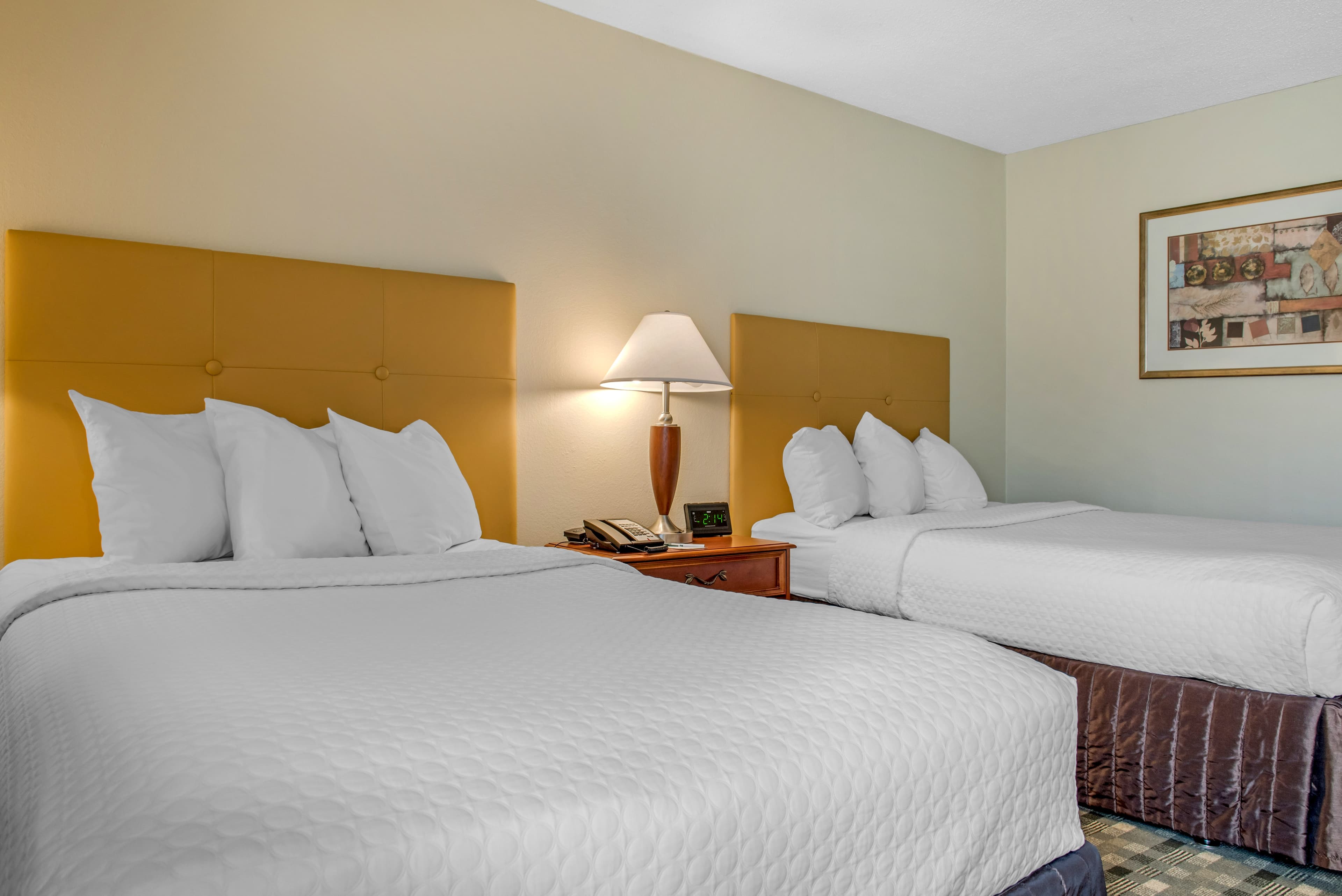 Quality Hotel Conference Center Cincinnati Blue Ash — 4