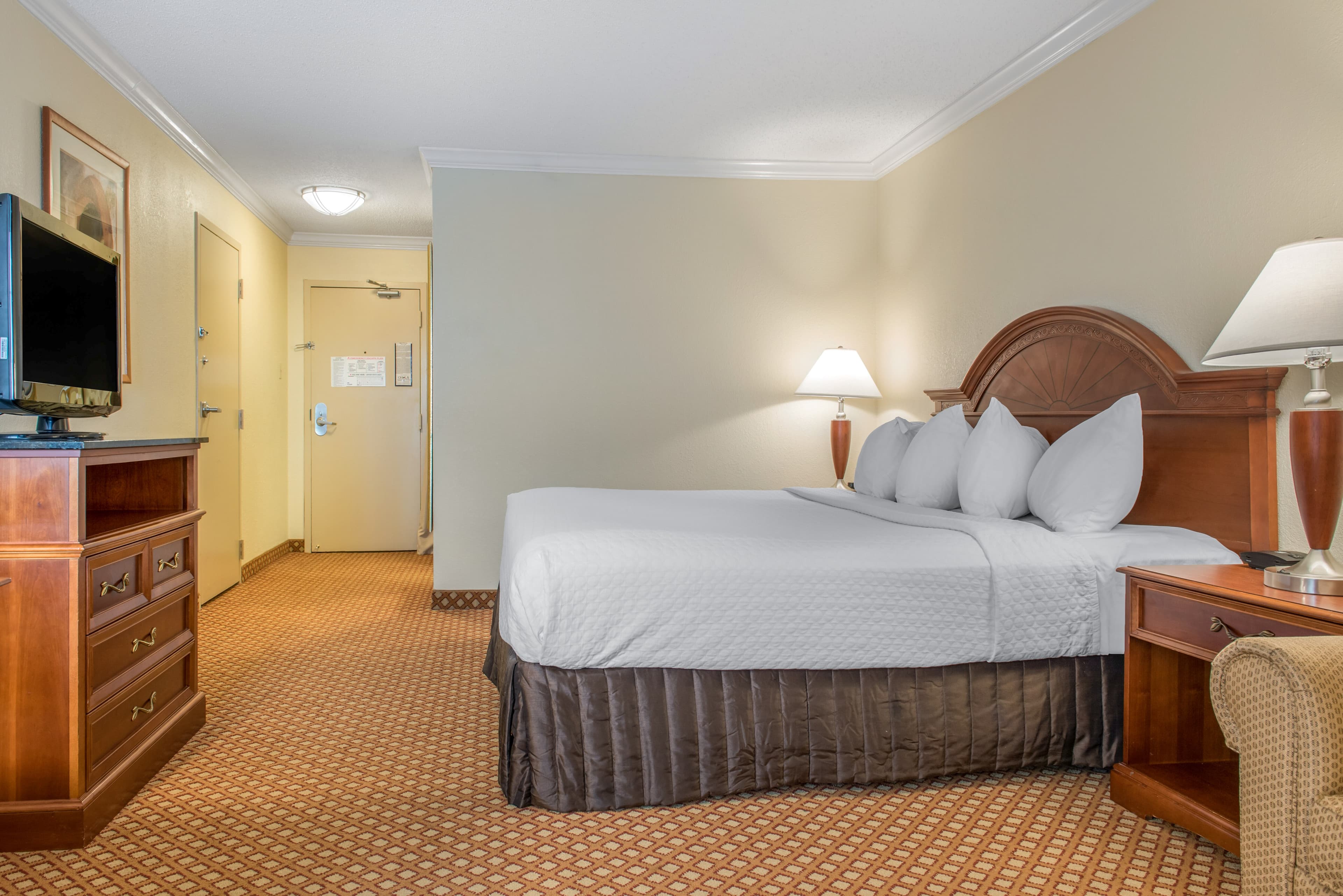 Quality Hotel Conference Center Cincinnati Blue Ash — 9