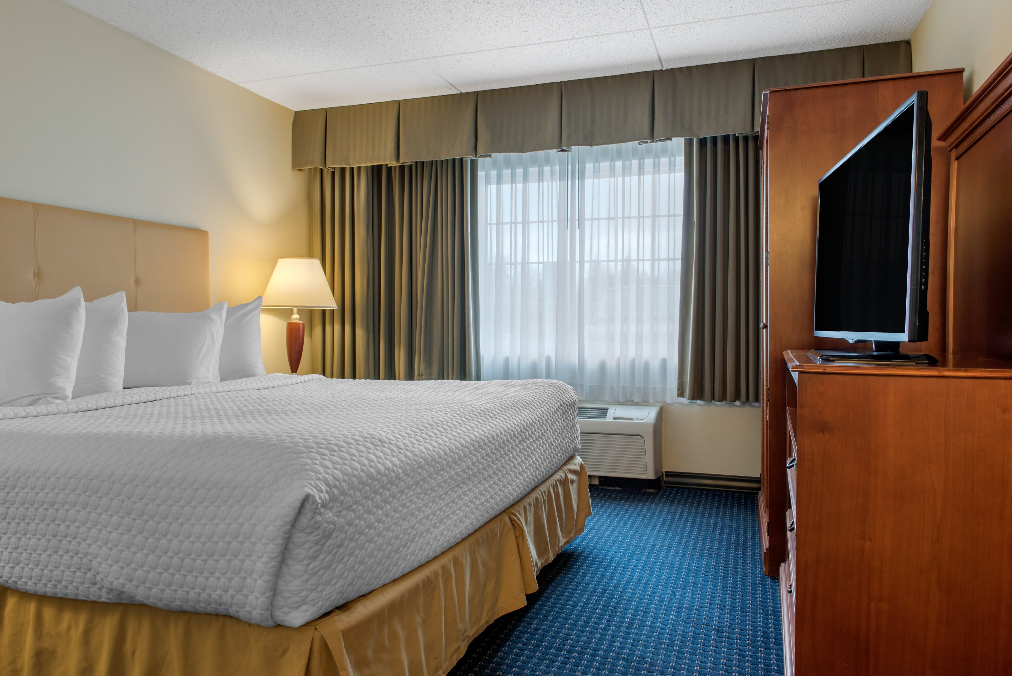 Quality Hotel Conference Center Cincinnati Blue Ash — 27