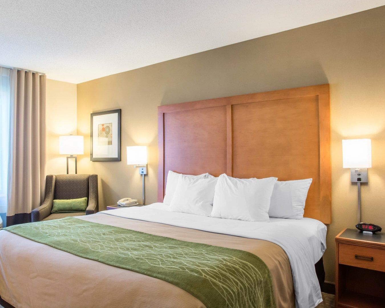 Comfort Inn & Suites West Chester - North Cincinnati - Image 2