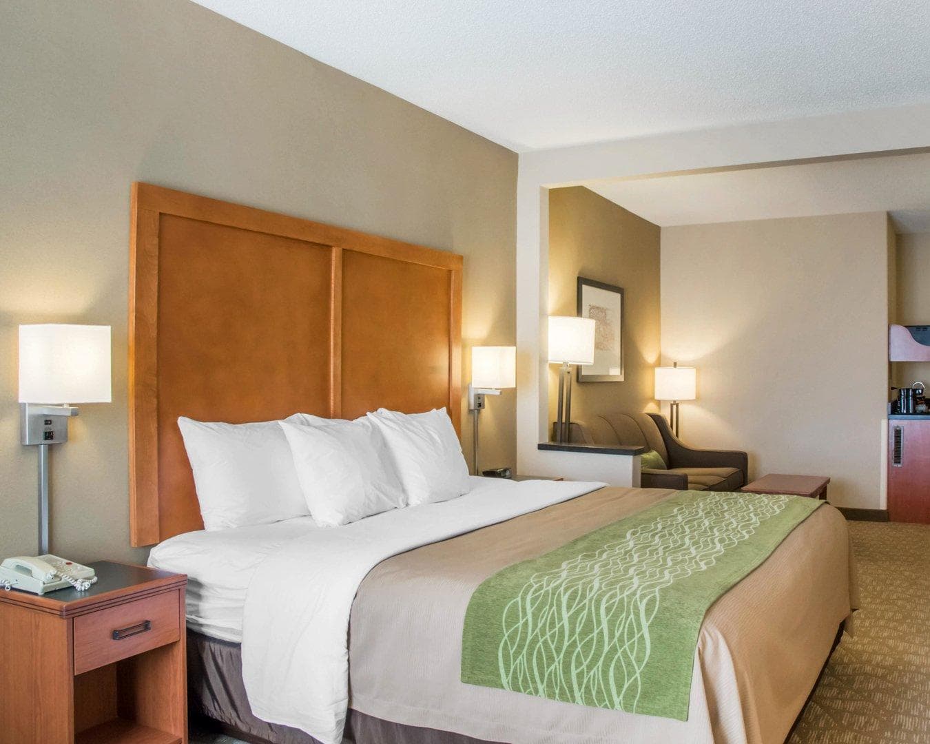 Comfort Inn & Suites West Chester - North Cincinnati — 9
