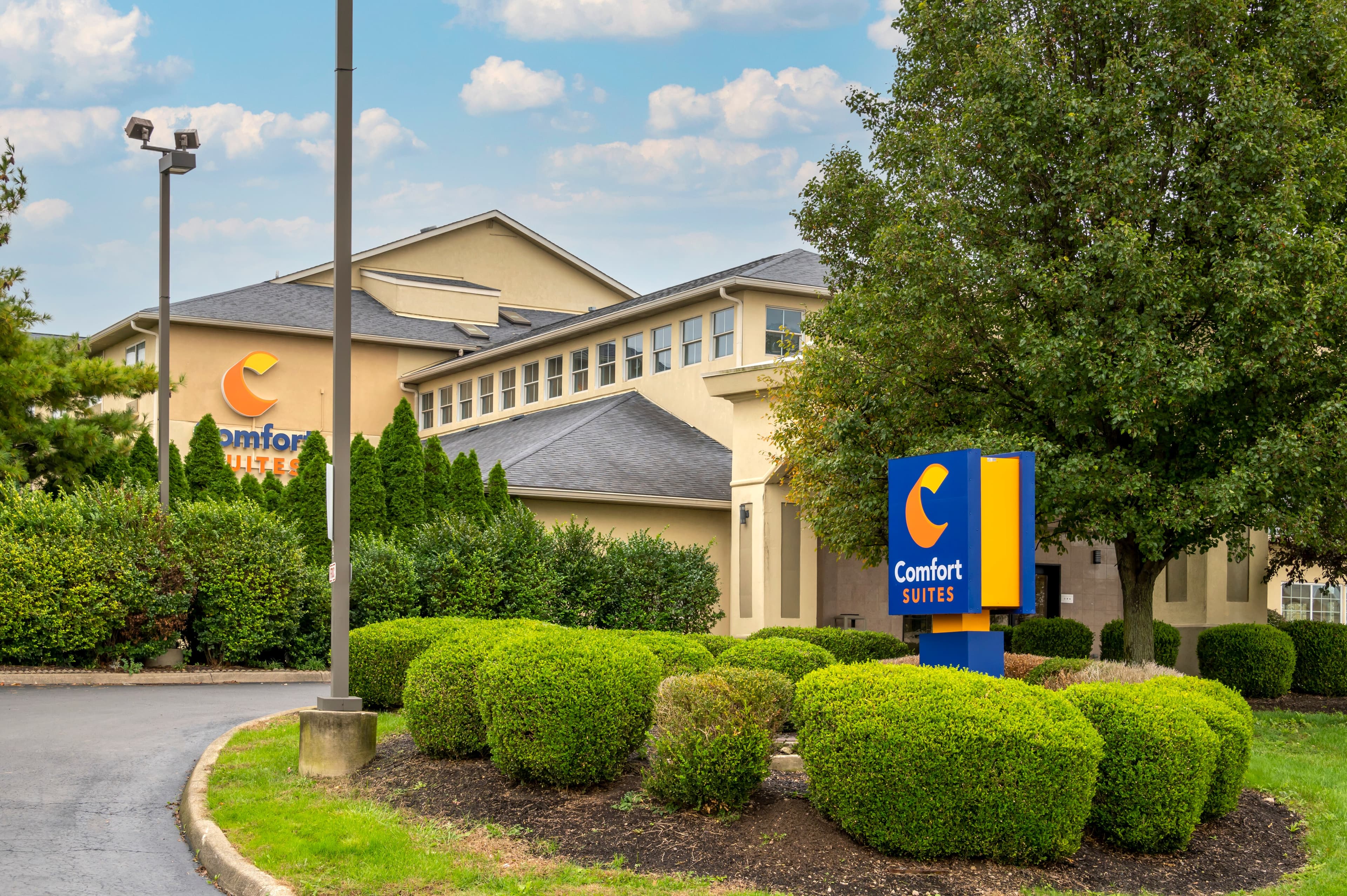 Comfort Suites Columbus Expo Center - Image 1