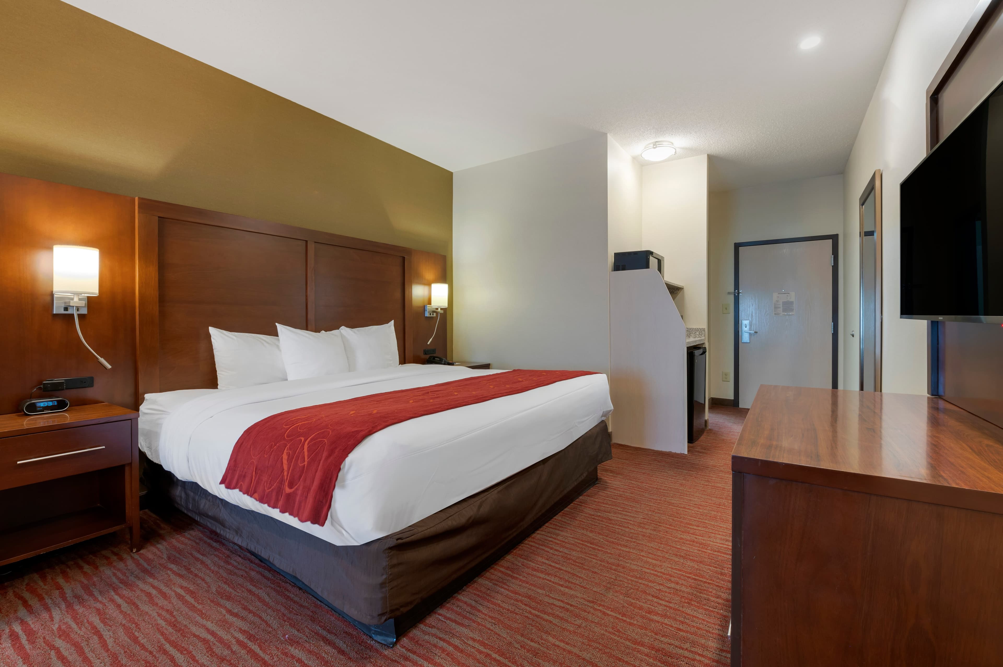 Comfort Suites Columbus Expo Center — 6