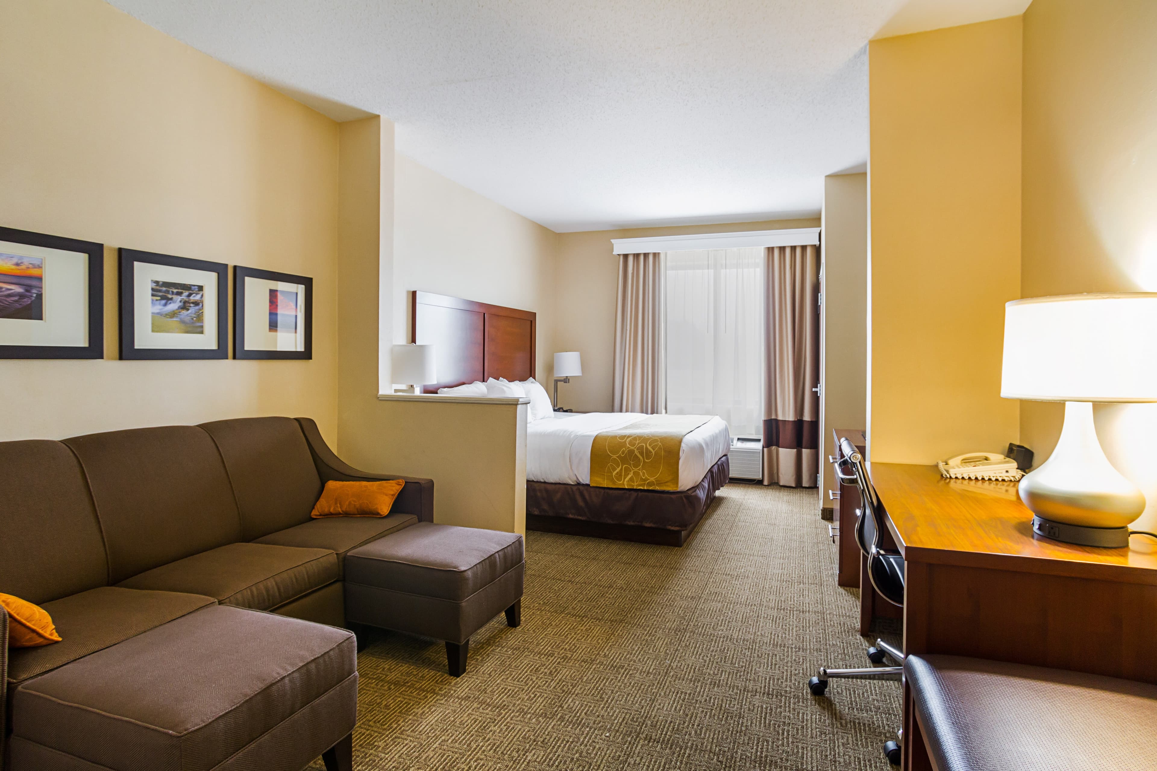 Comfort Suites Twinsburg — 11