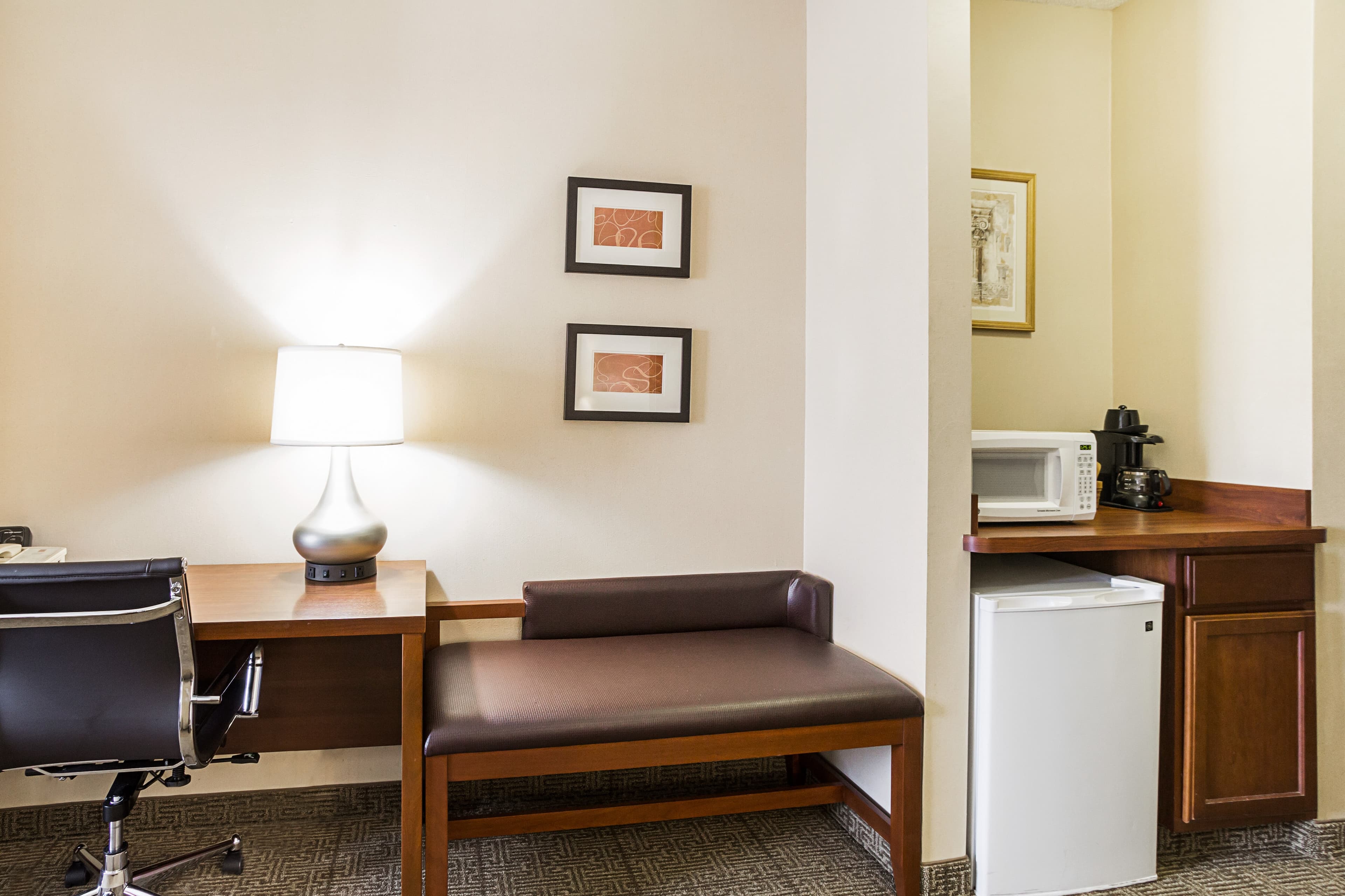 Comfort Suites Twinsburg — 14