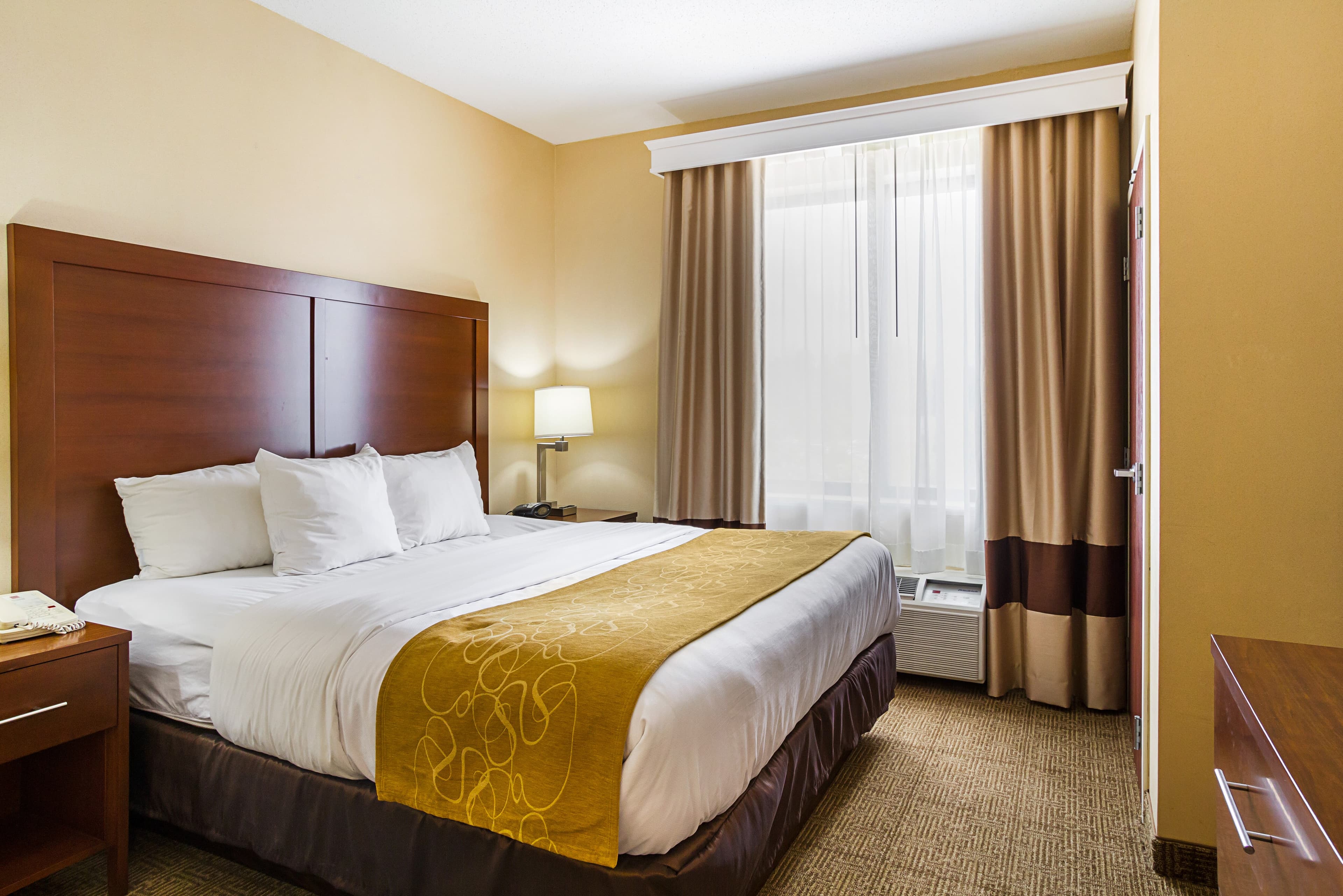 Comfort Suites Twinsburg — 15