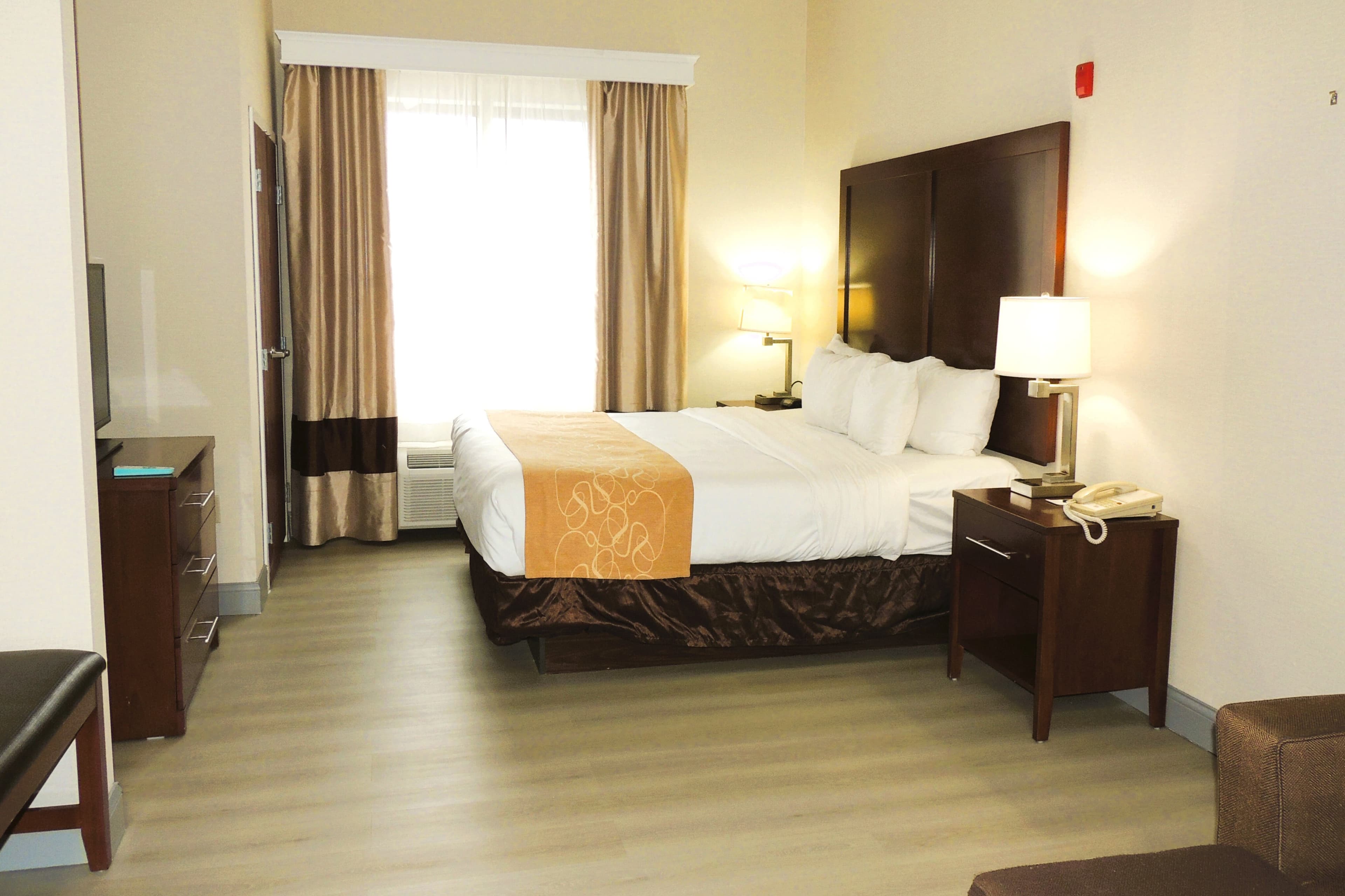 Comfort Suites Twinsburg — 9