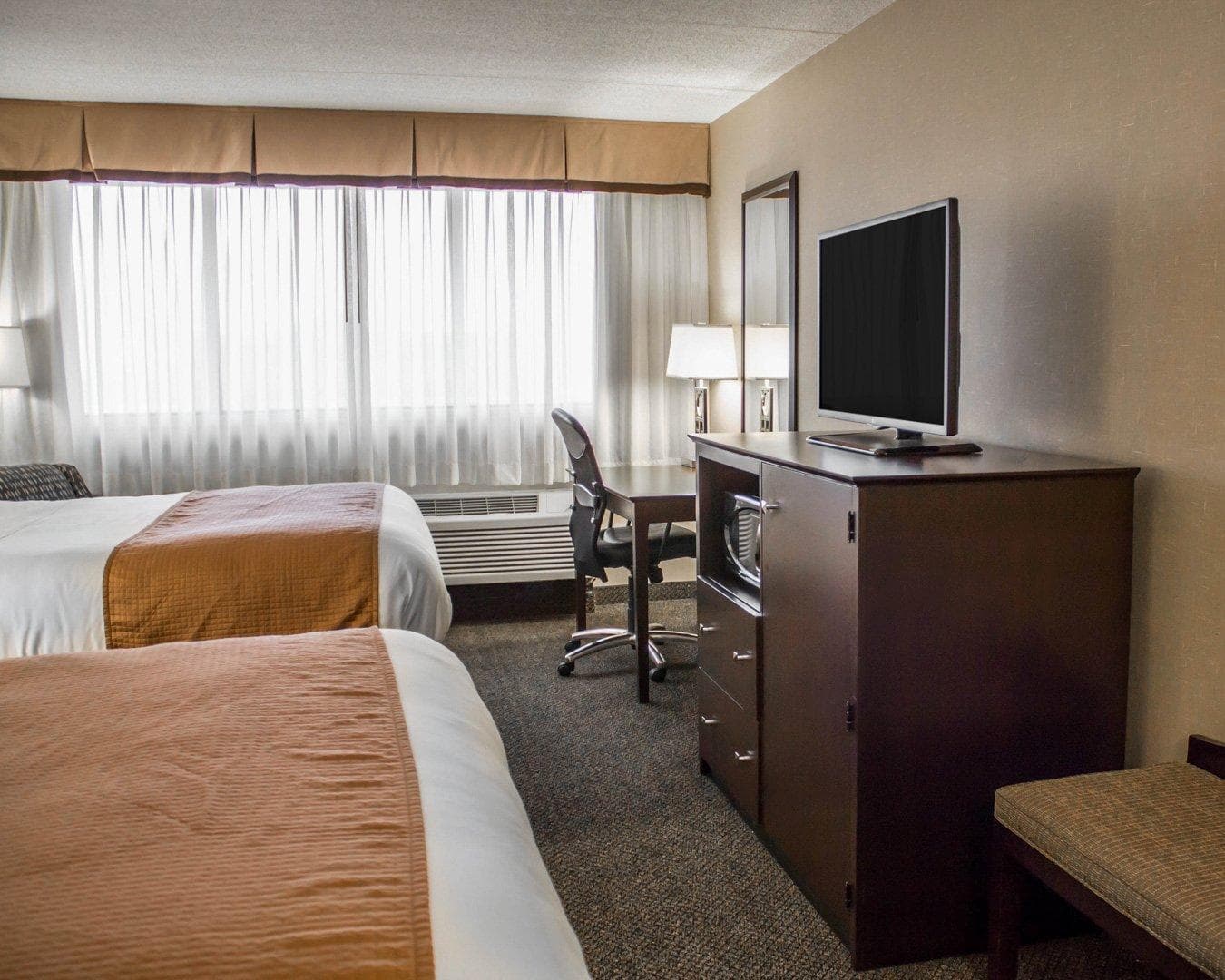 Comfort Inn & Suites Wadsworth — 9