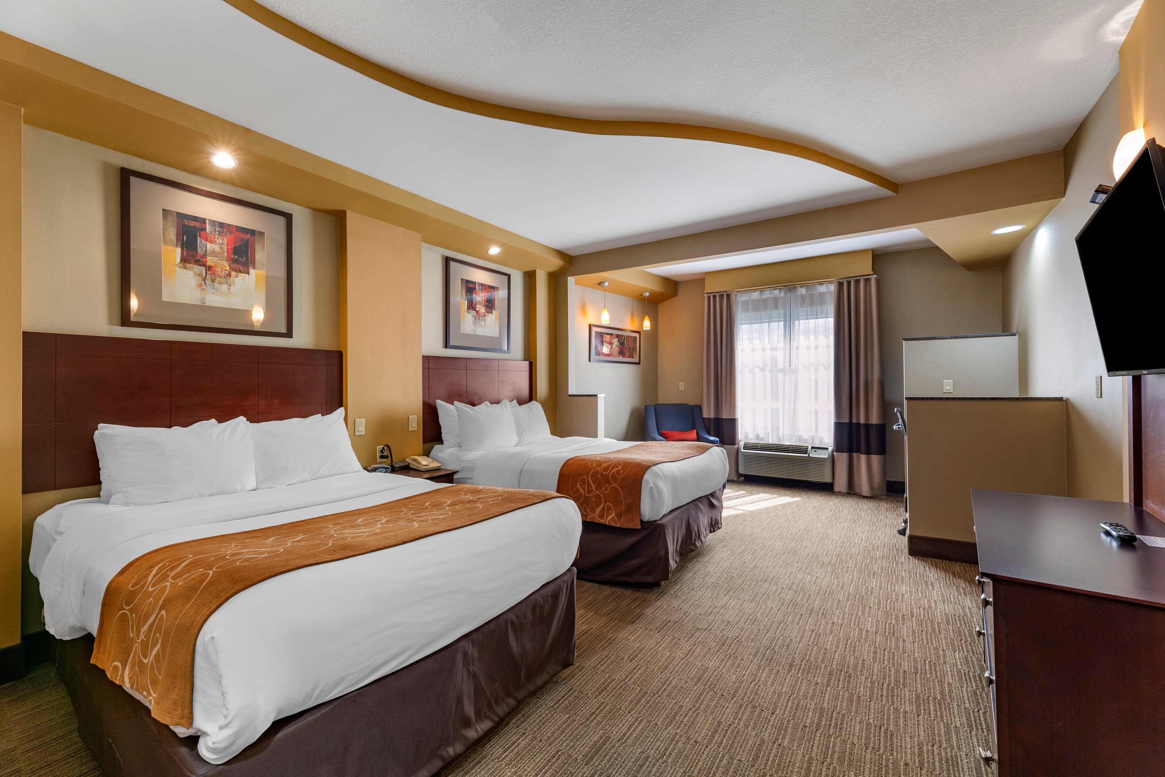 Comfort Suites Perrysburg - Toledo South — 12