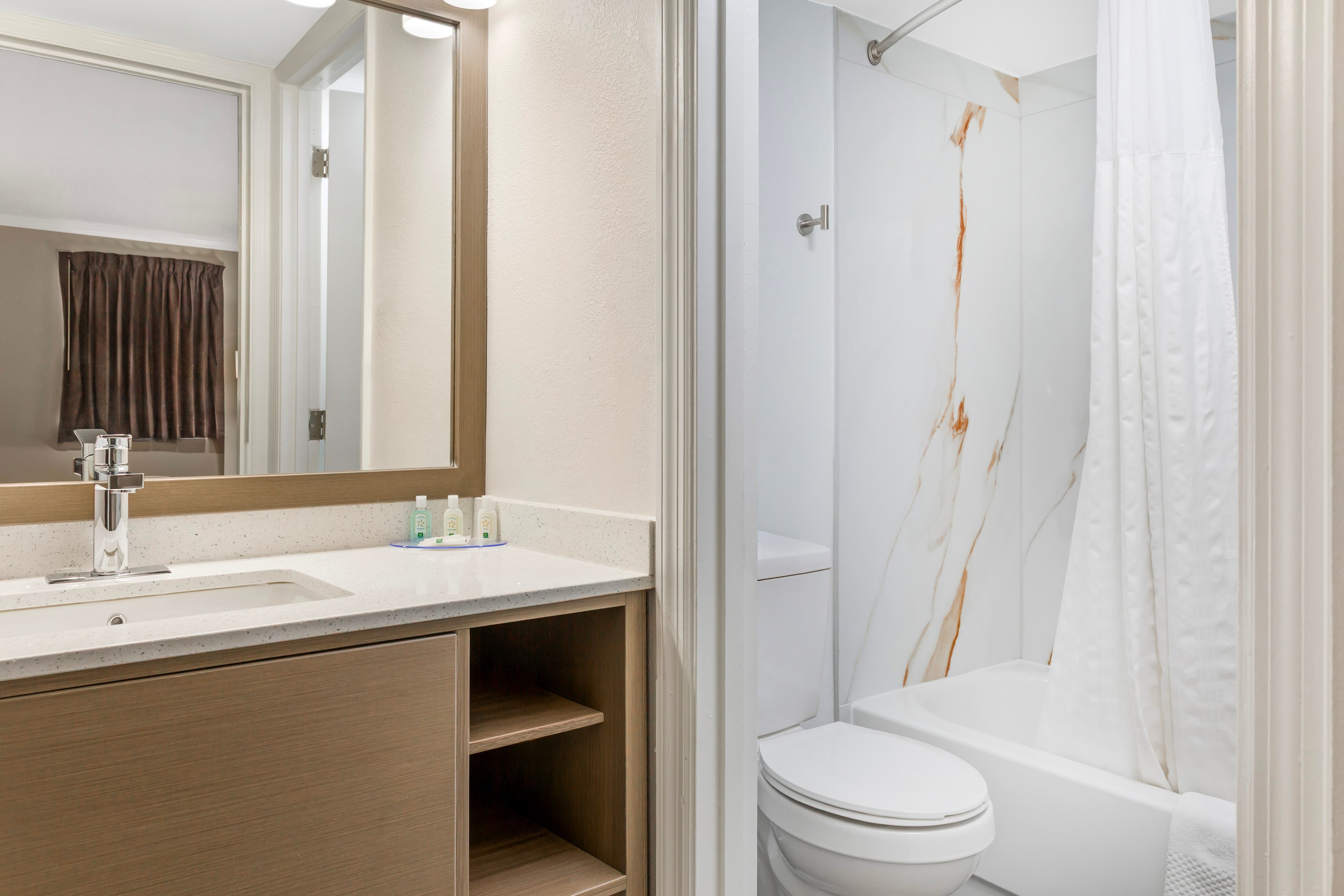 Quality Inn Findlay — 13