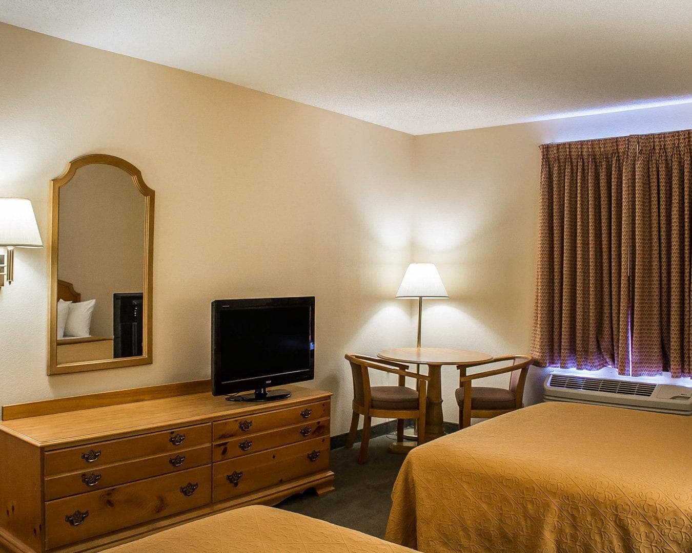Quality Inn & Suites Bellville - Mansfield — 23