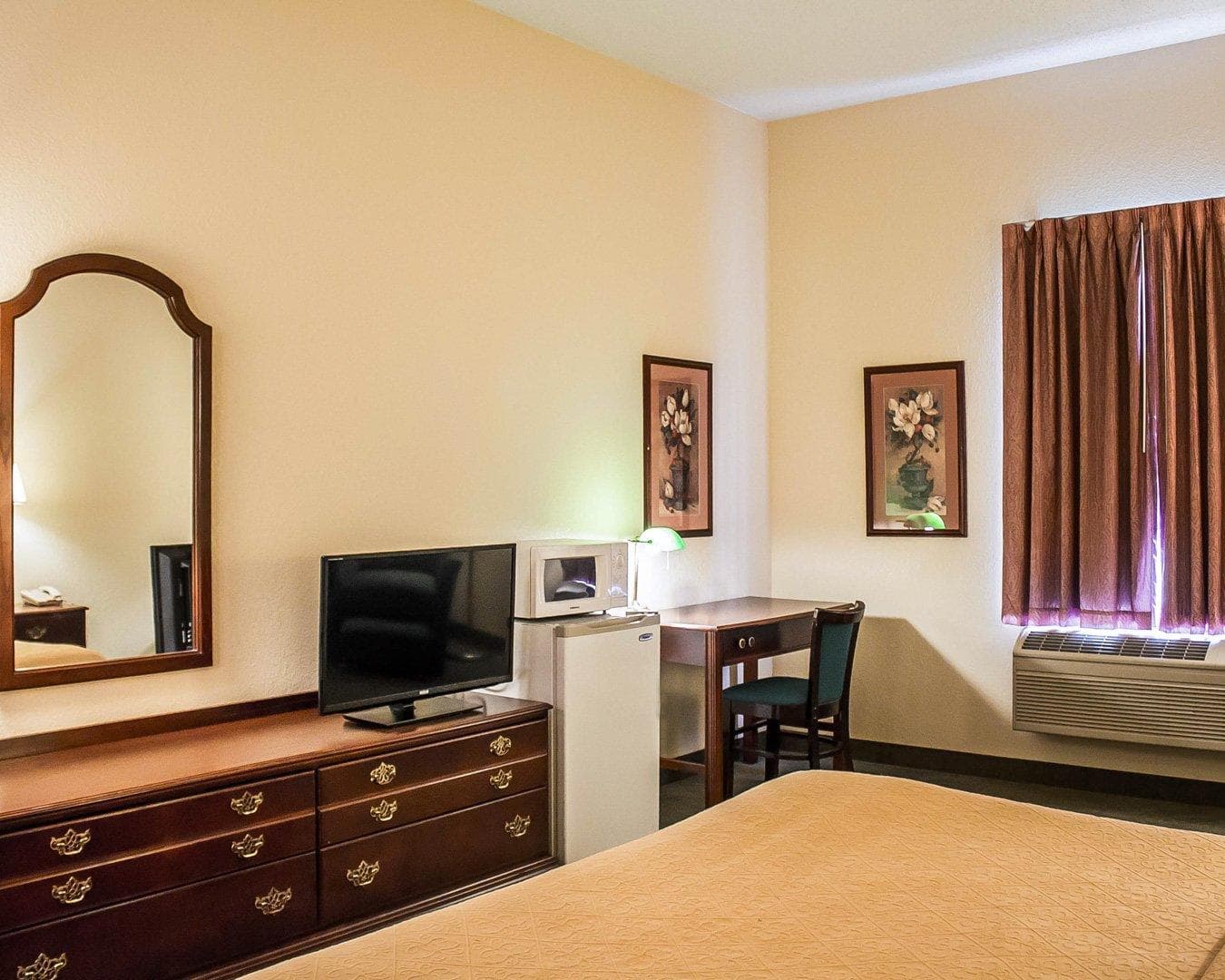 Quality Inn & Suites Bellville - Mansfield — 10