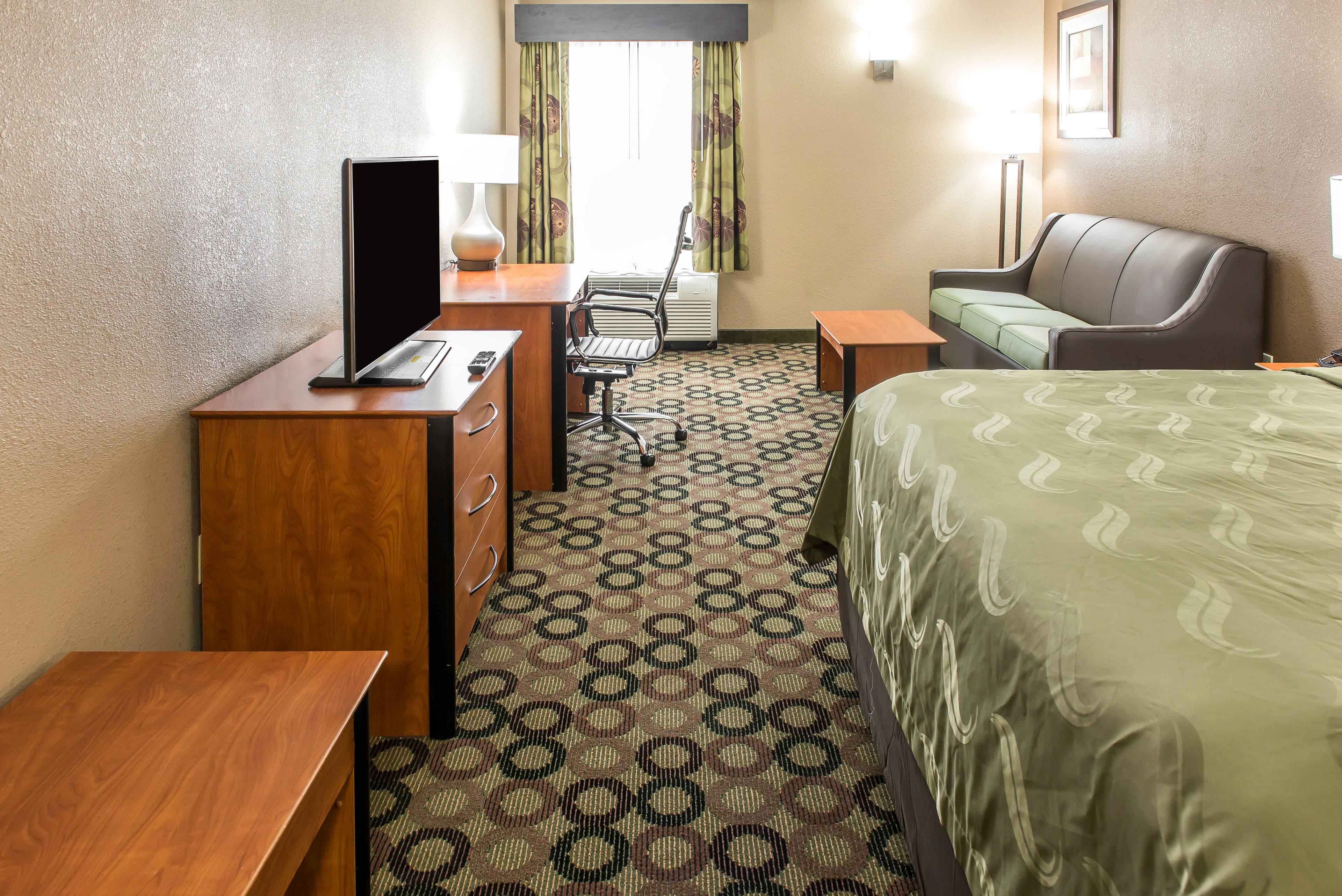 Quality Inn & Suites Columbus West - Hilliard — 13