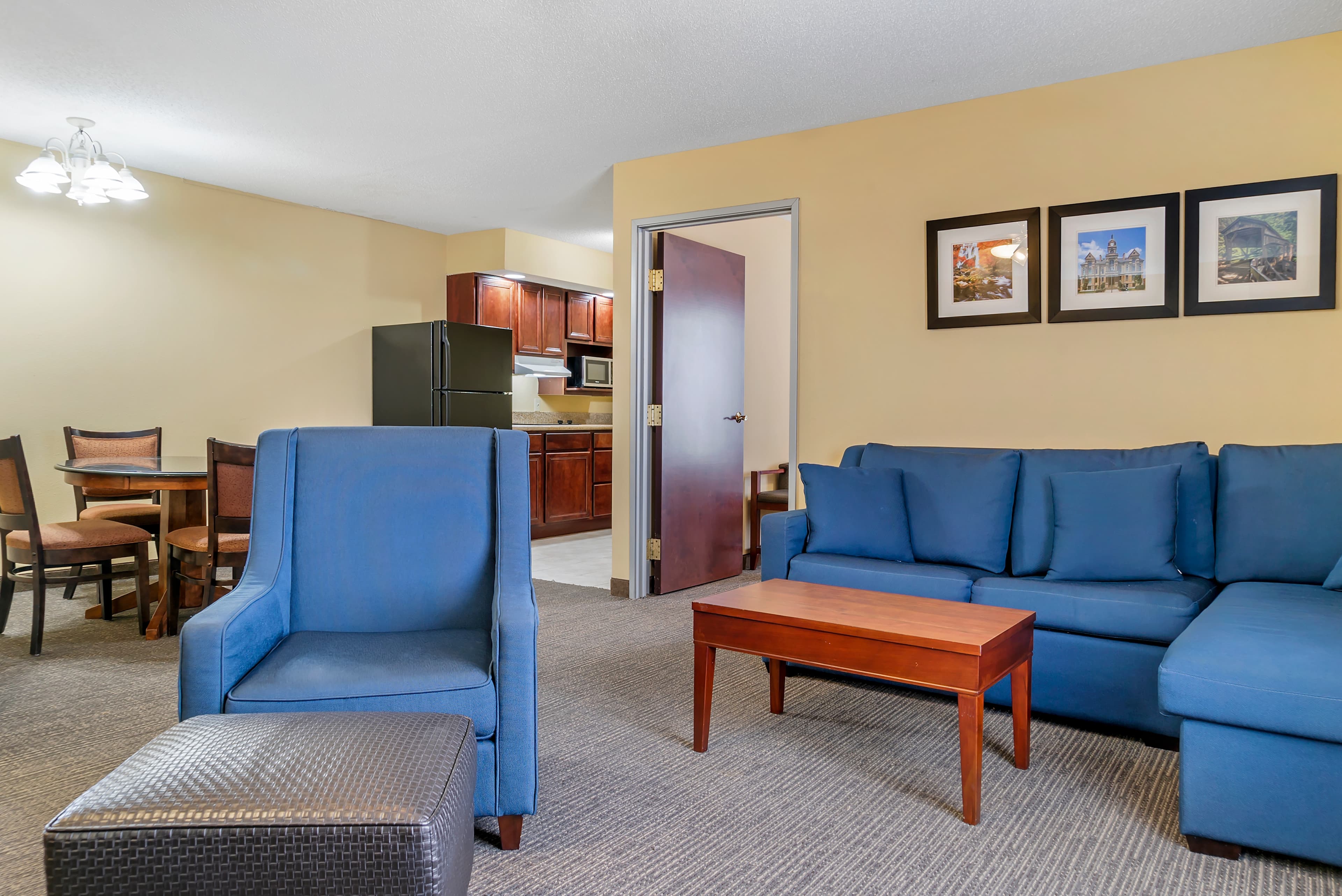 Comfort Suites Findlay I-75 near Sports Complex — 10
