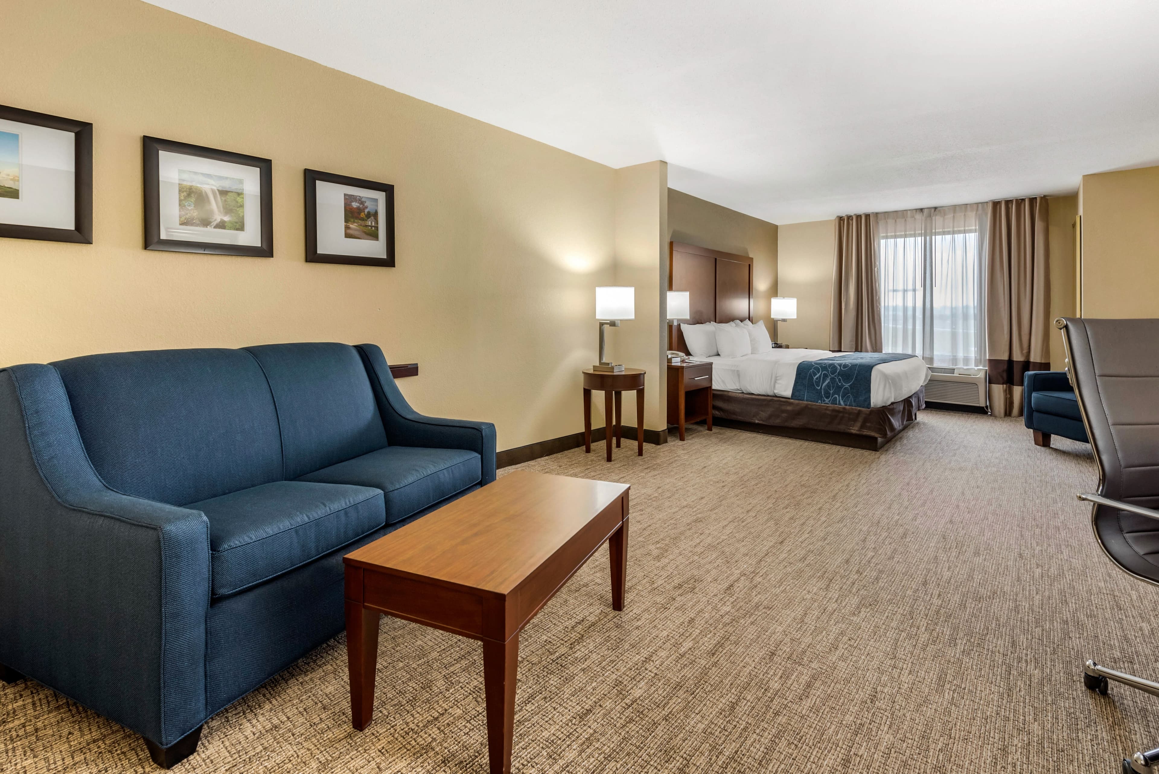 Comfort Suites Dayton-Wright Patterson - Image 5