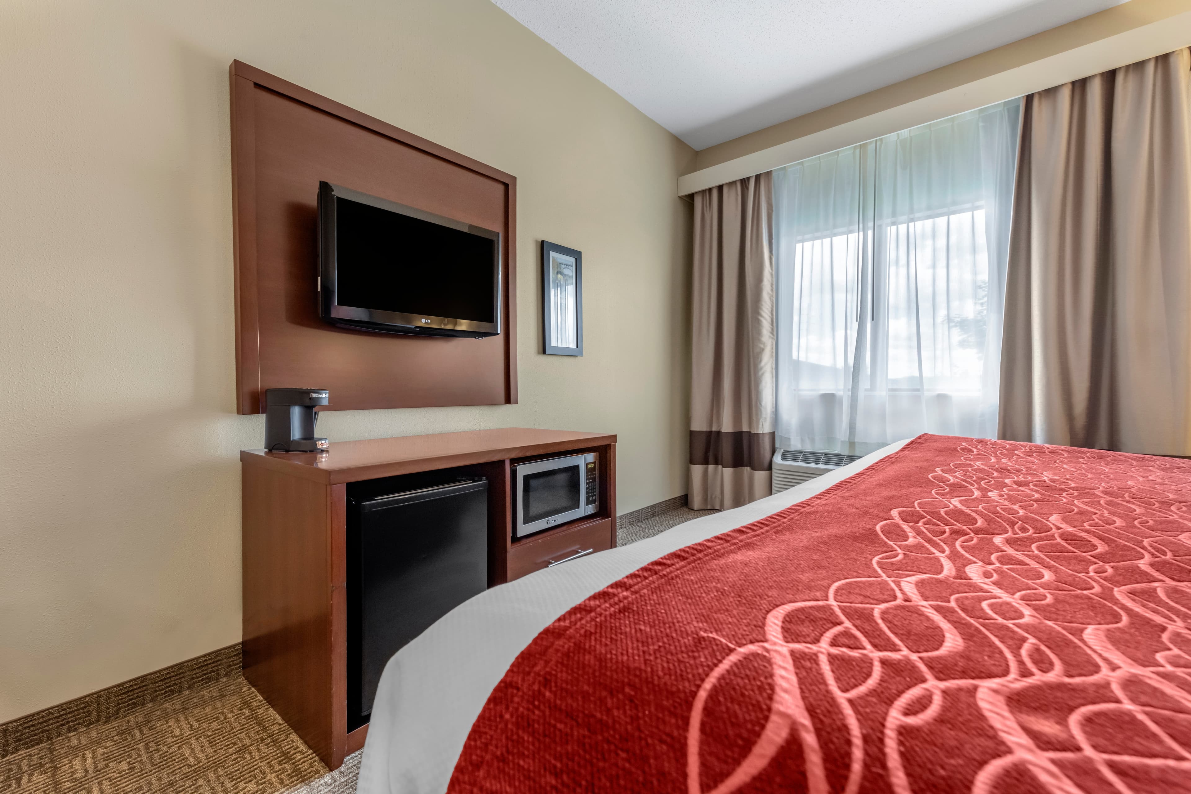 Comfort Inn & Suites Streetsboro - Kent — 7