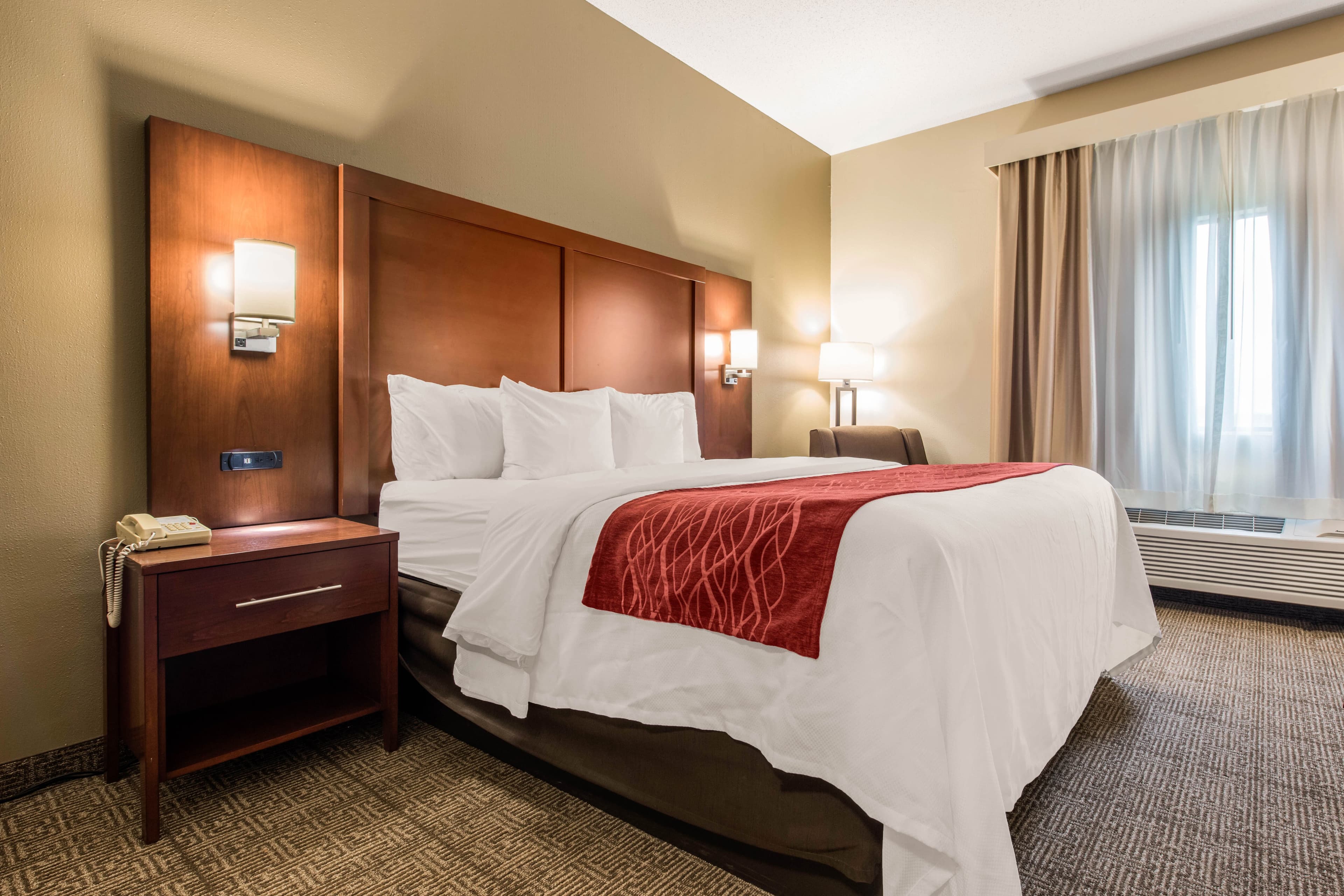 Comfort Inn & Suites Streetsboro - Kent - Image 2