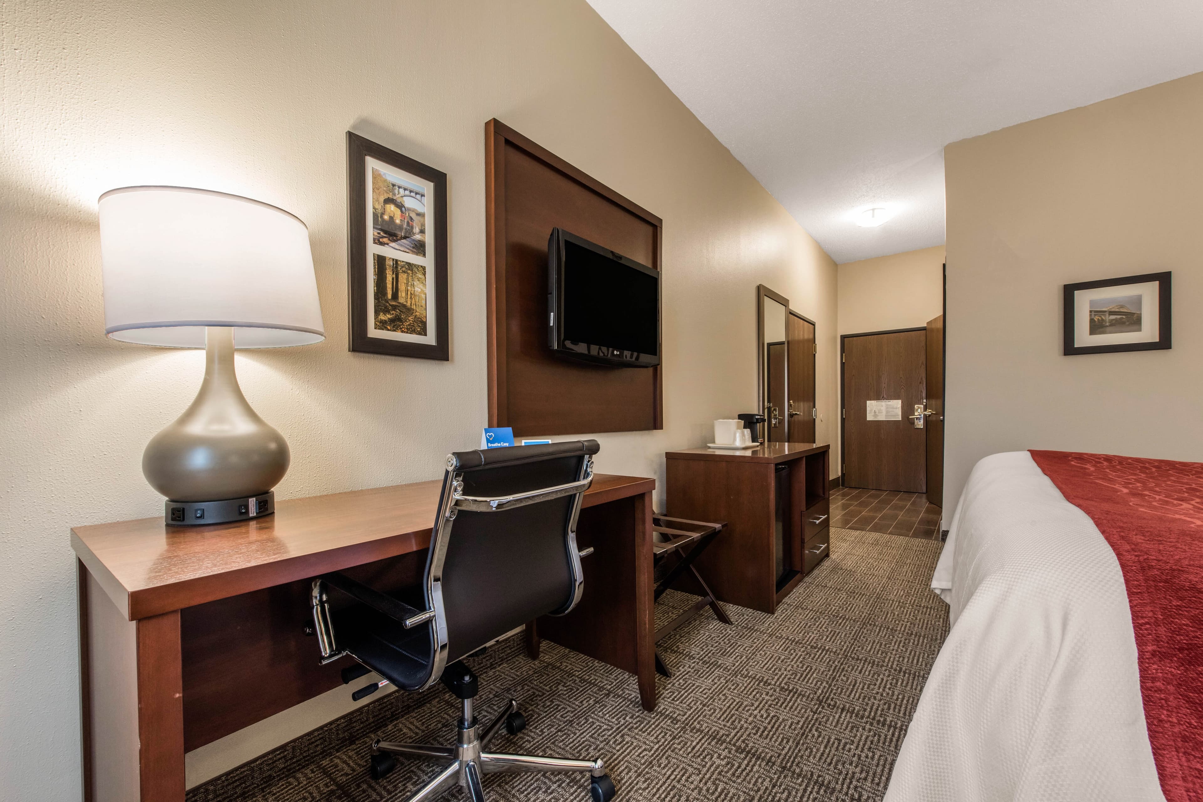 Comfort Inn & Suites Streetsboro - Kent — 9