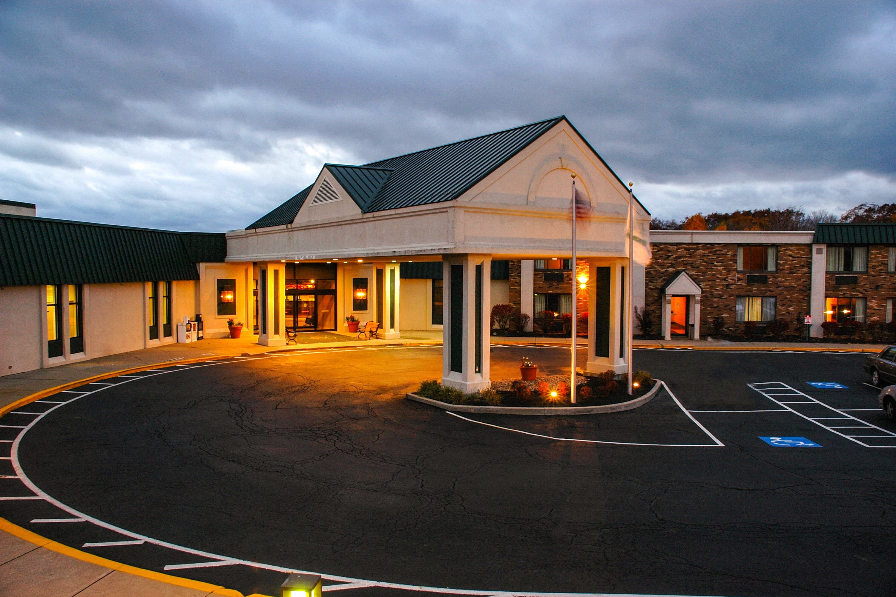 Quality Inn & Suites Richfield - Image 1