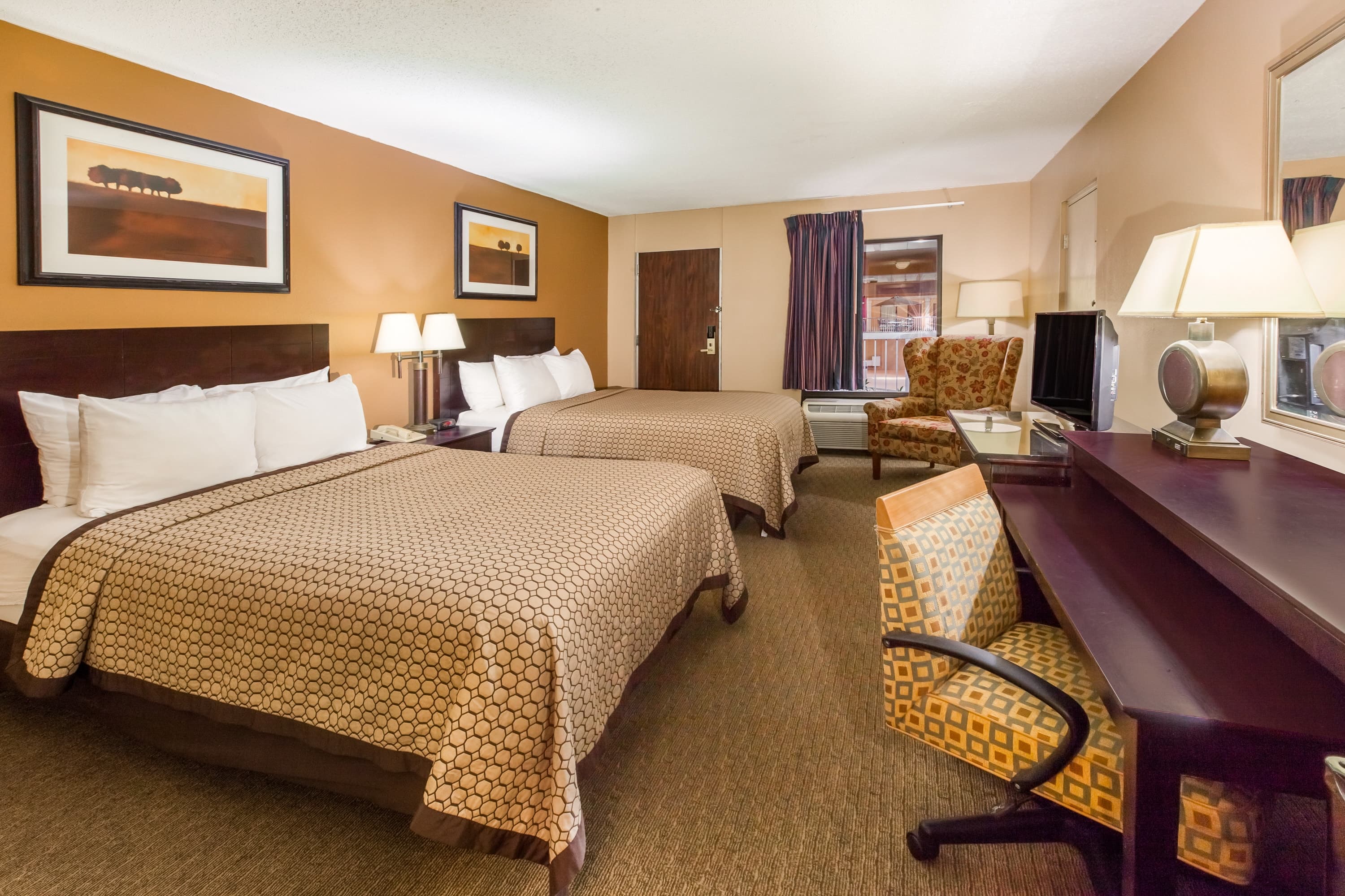 Quality Inn & Suites Richfield - Image 2