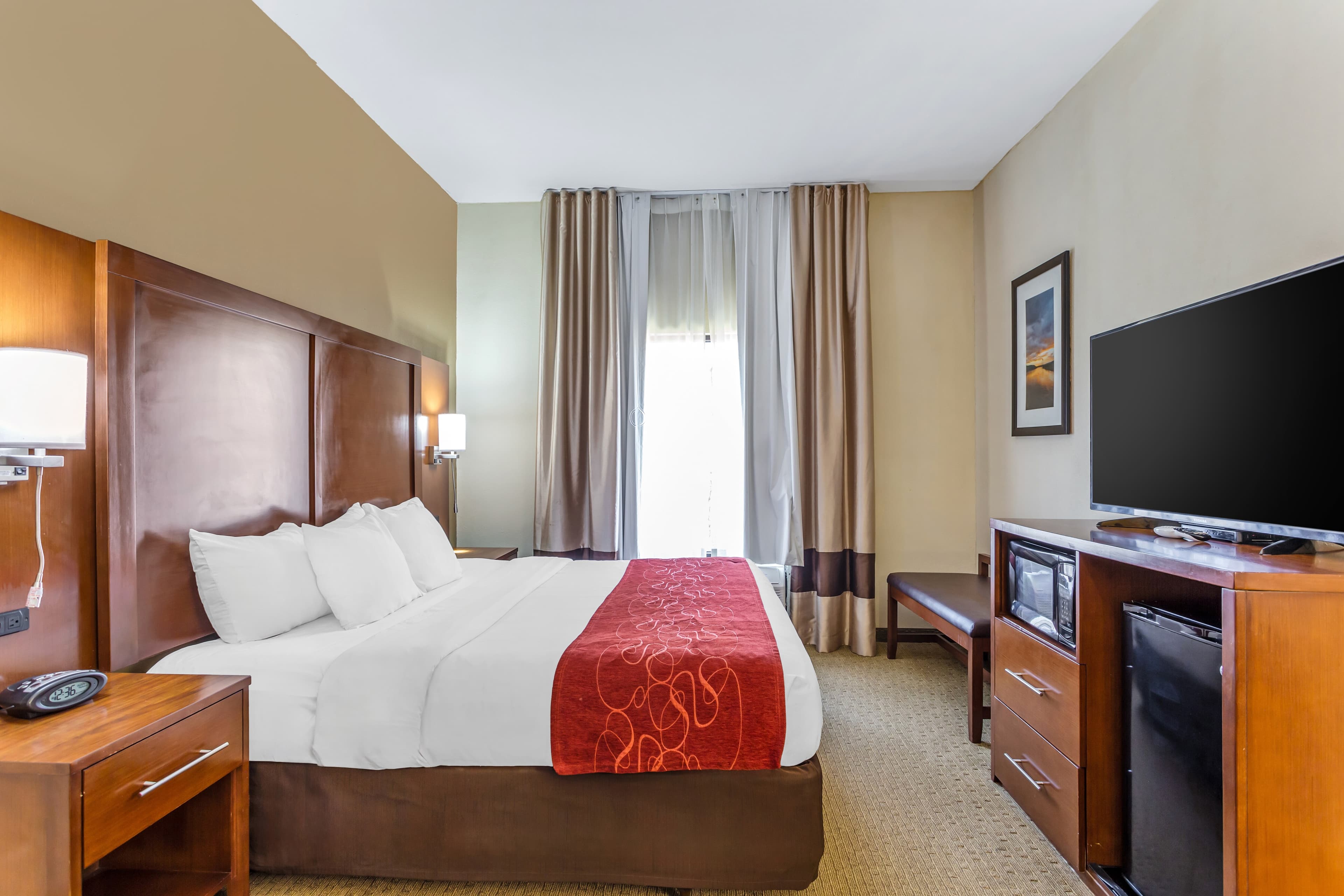 Comfort Suites South Point - Huntington - Image 3