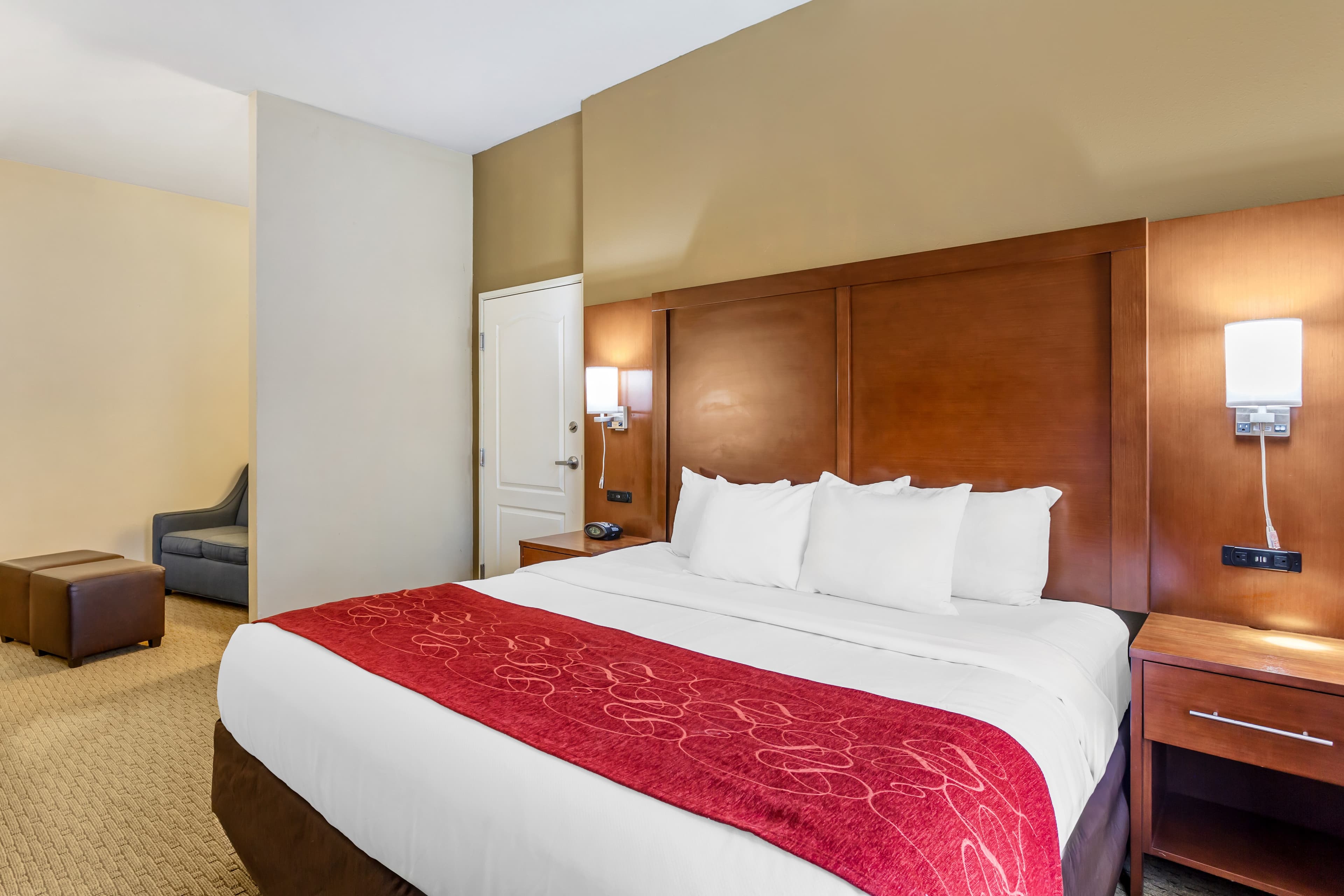 Comfort Suites South Point - Huntington - Image 5