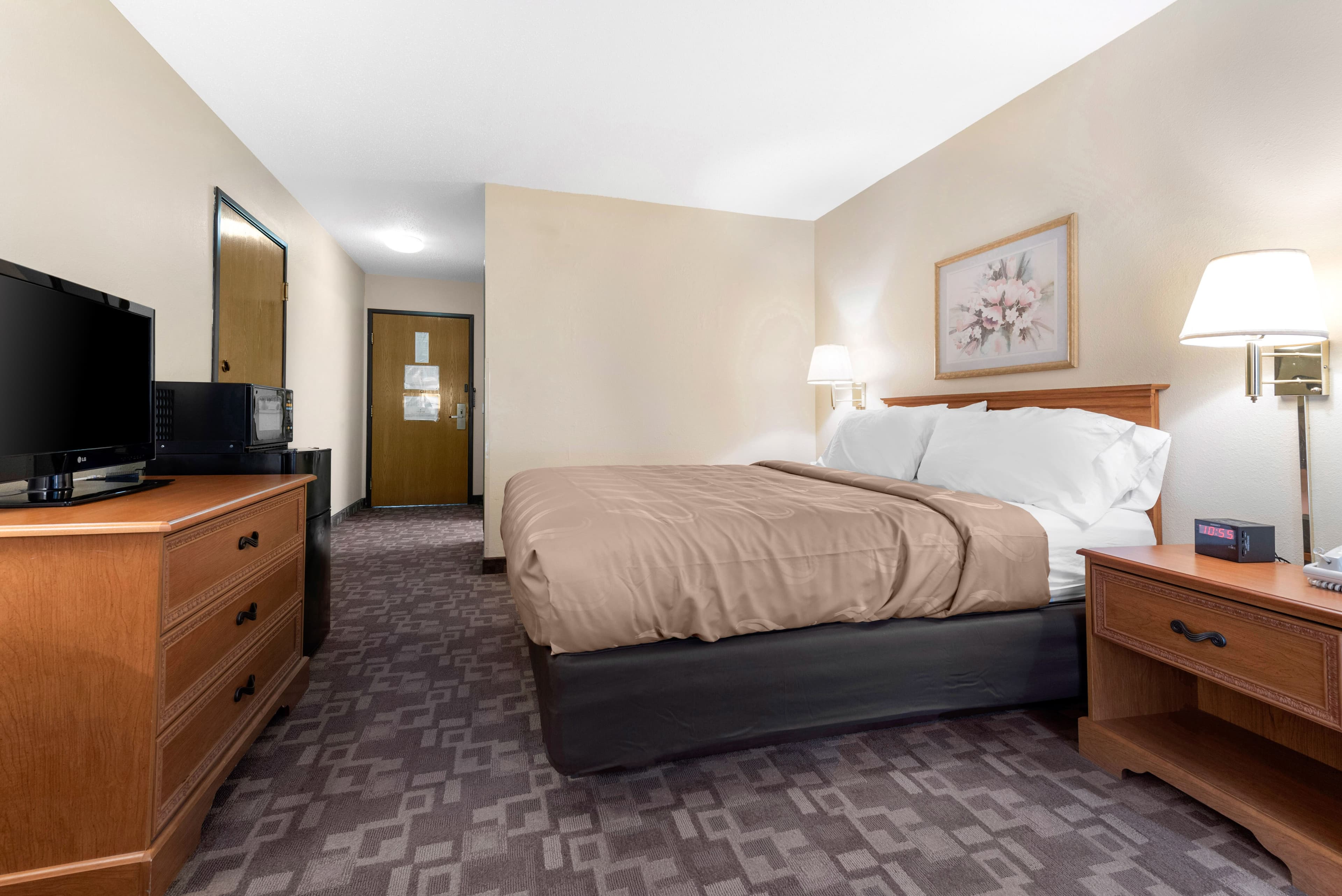 Quality Inn Washington Court House - Image 3