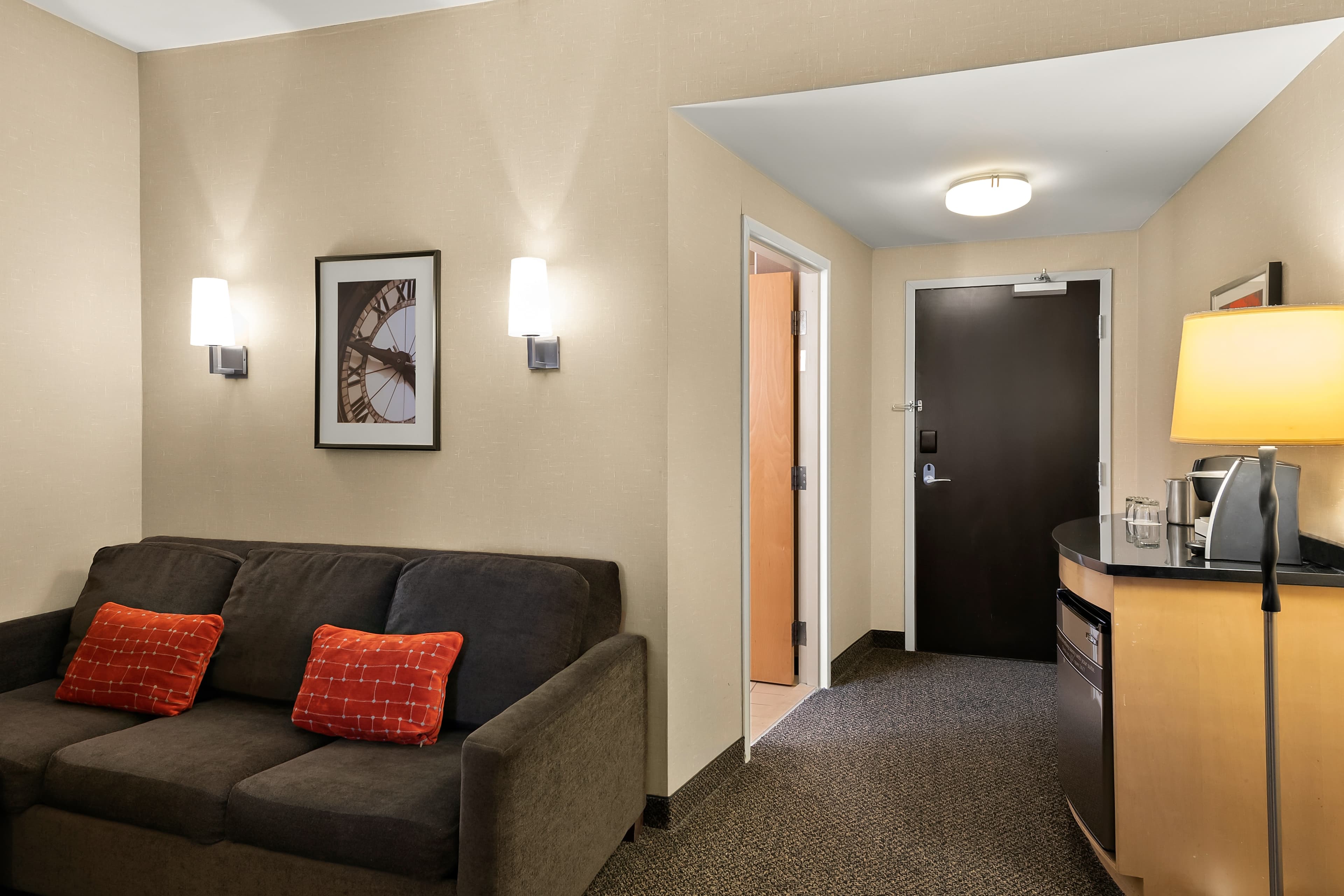 Cambria Hotel Columbus - Polaris — 15