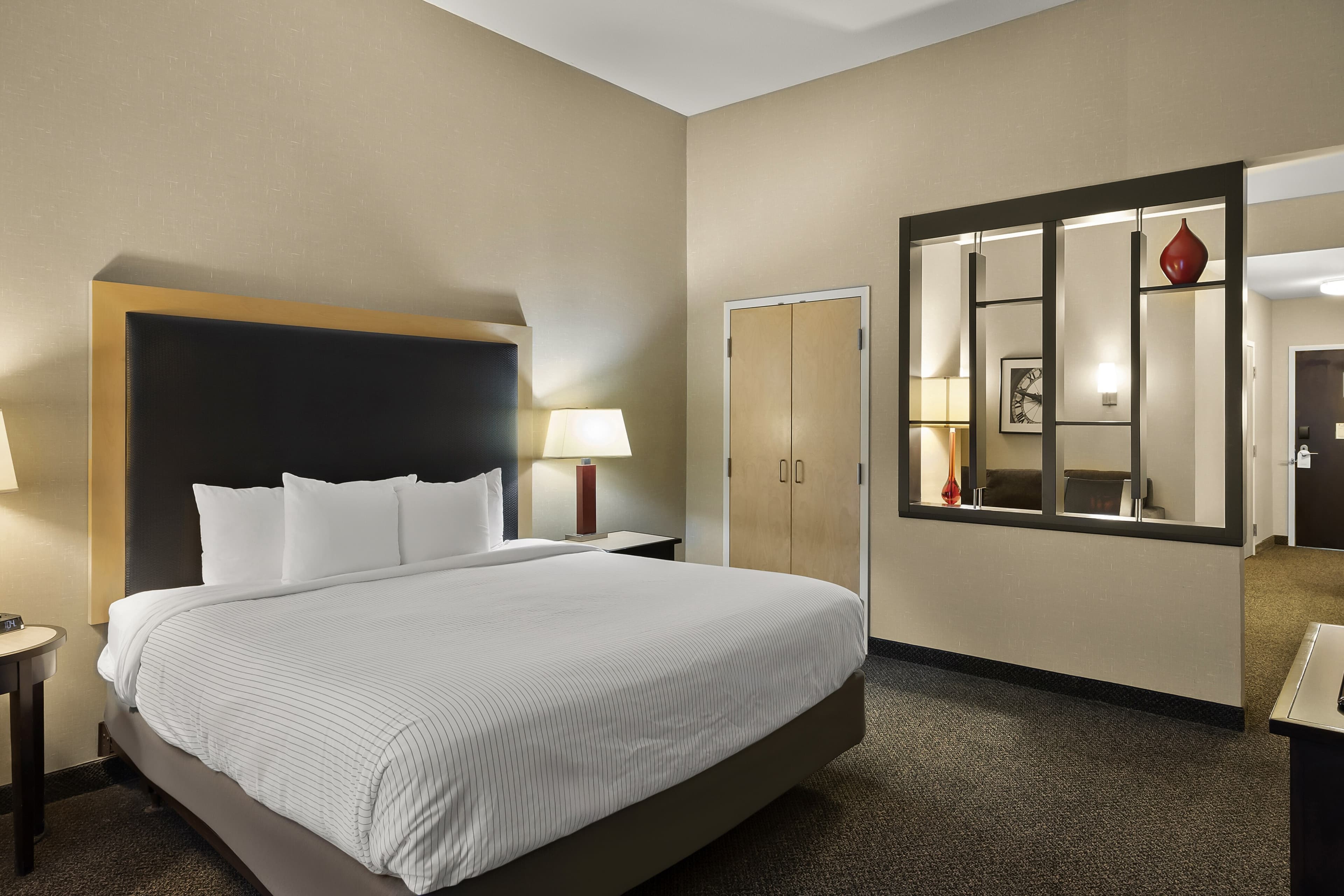 Cambria Hotel Columbus - Polaris - Image 4