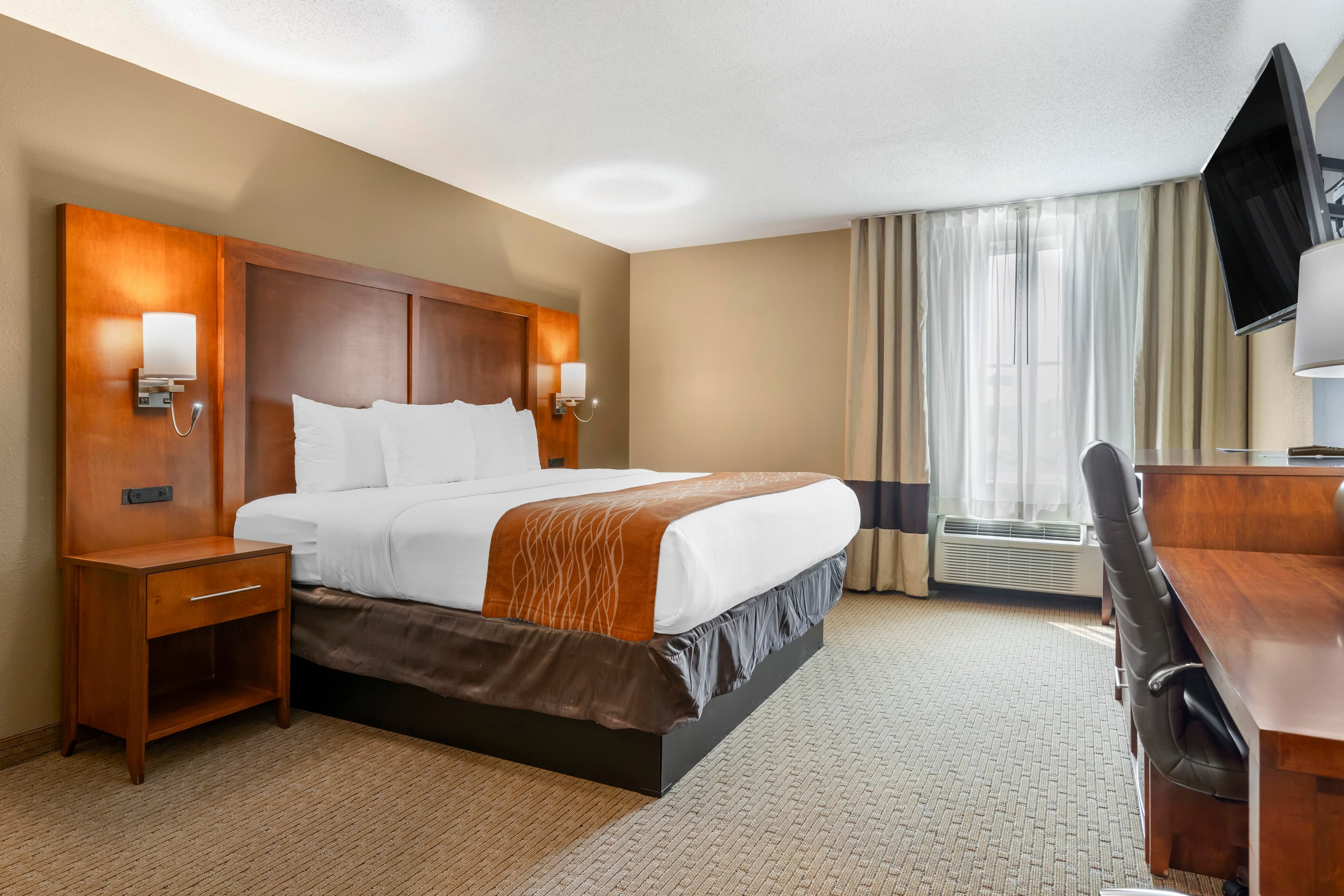 Comfort Inn North/Polaris — 11