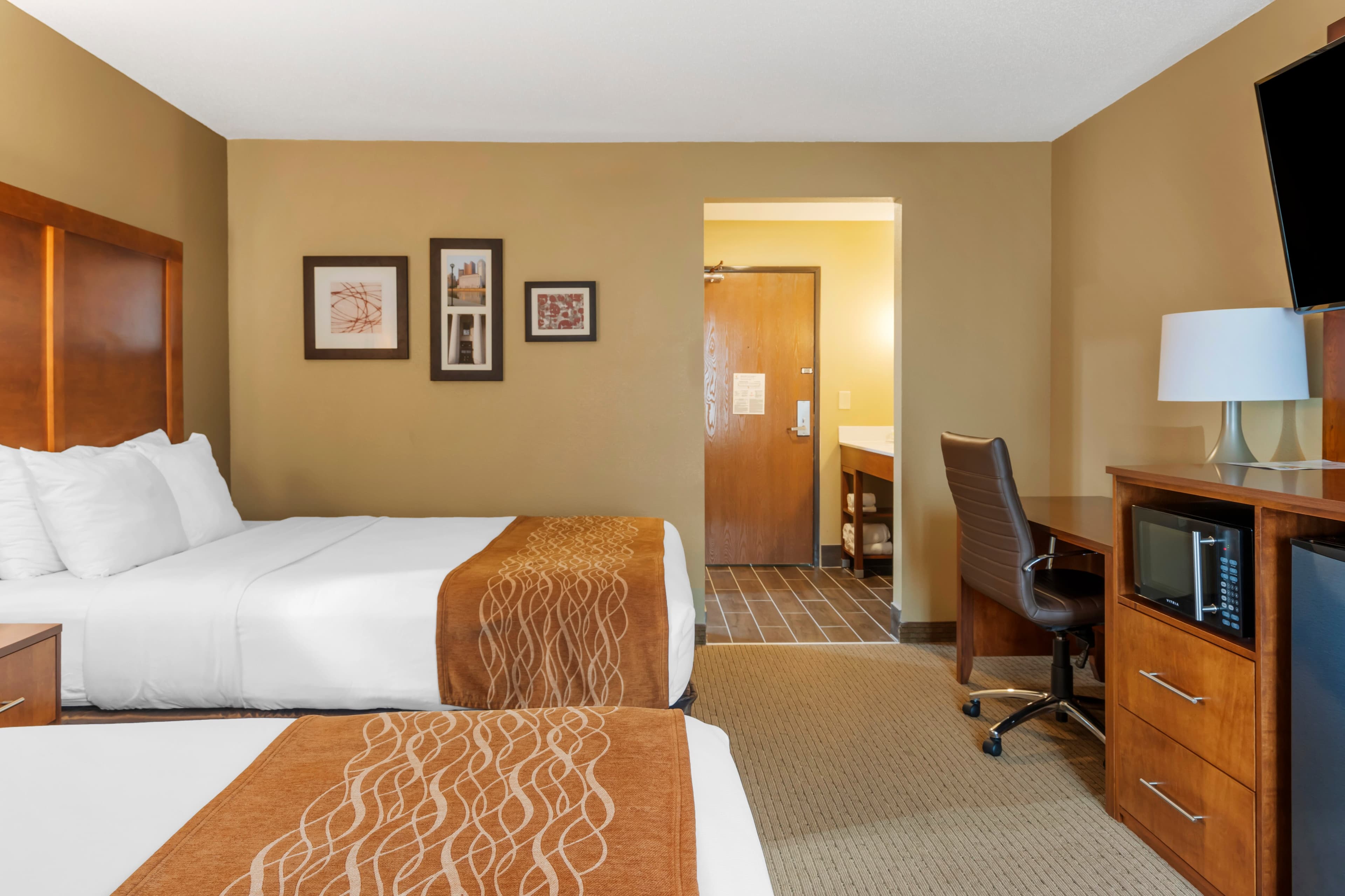 Comfort Inn North/Polaris — 27