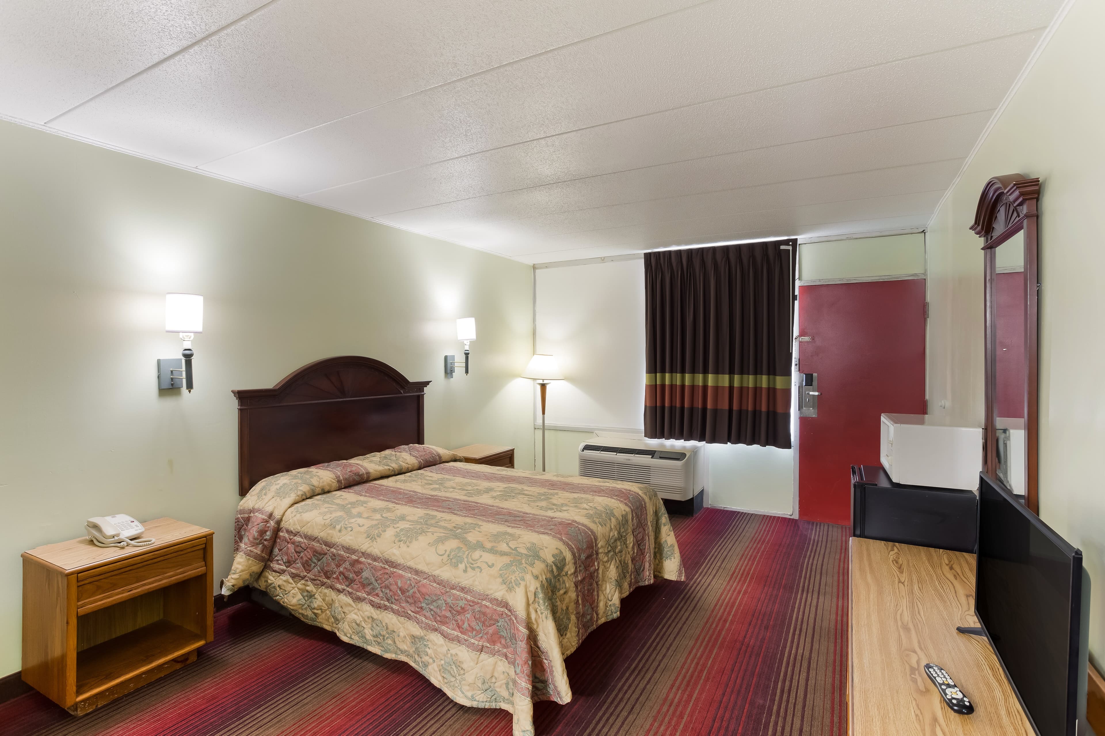 Rodeway Inn South Point — 29