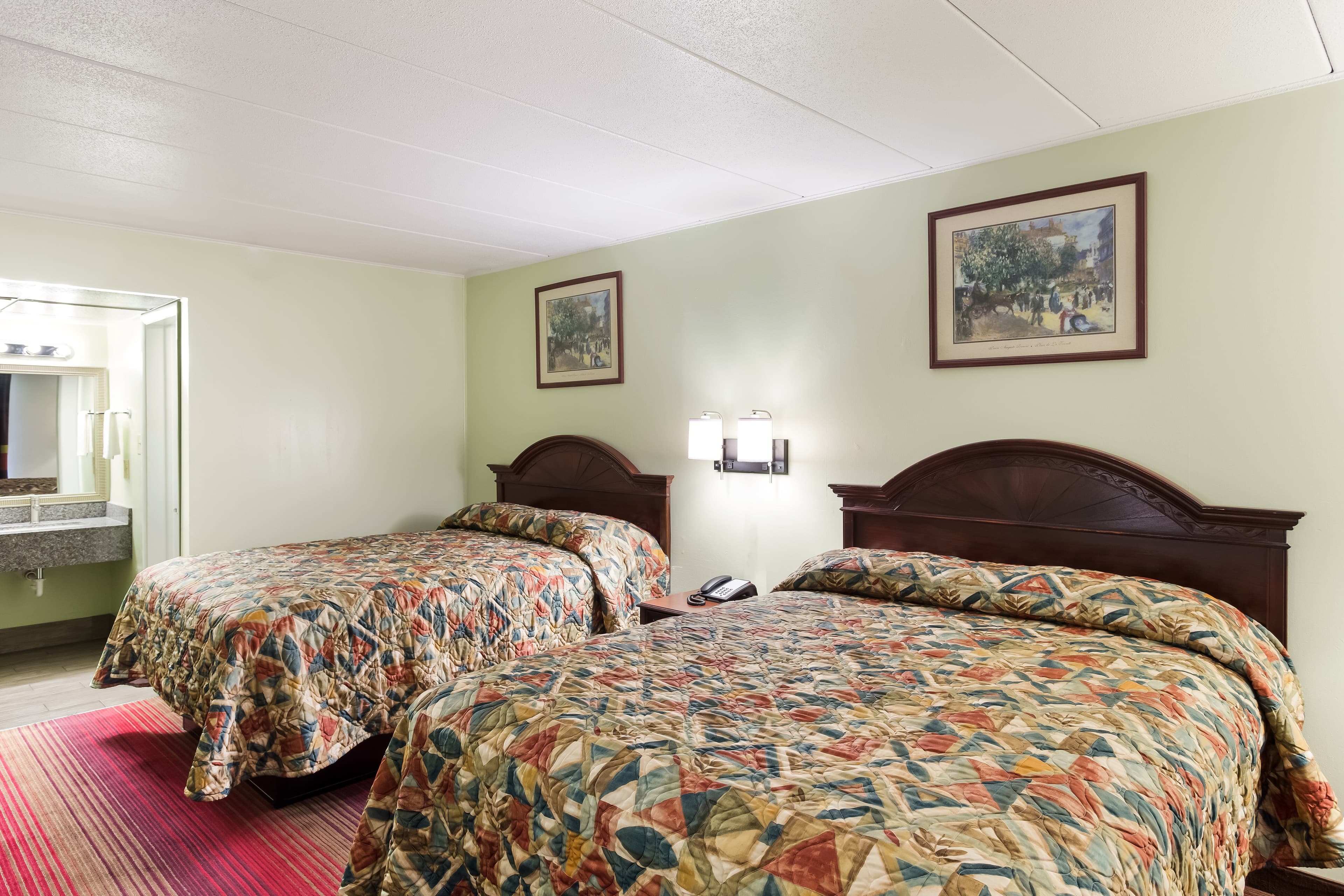 Rodeway Inn South Point — 21