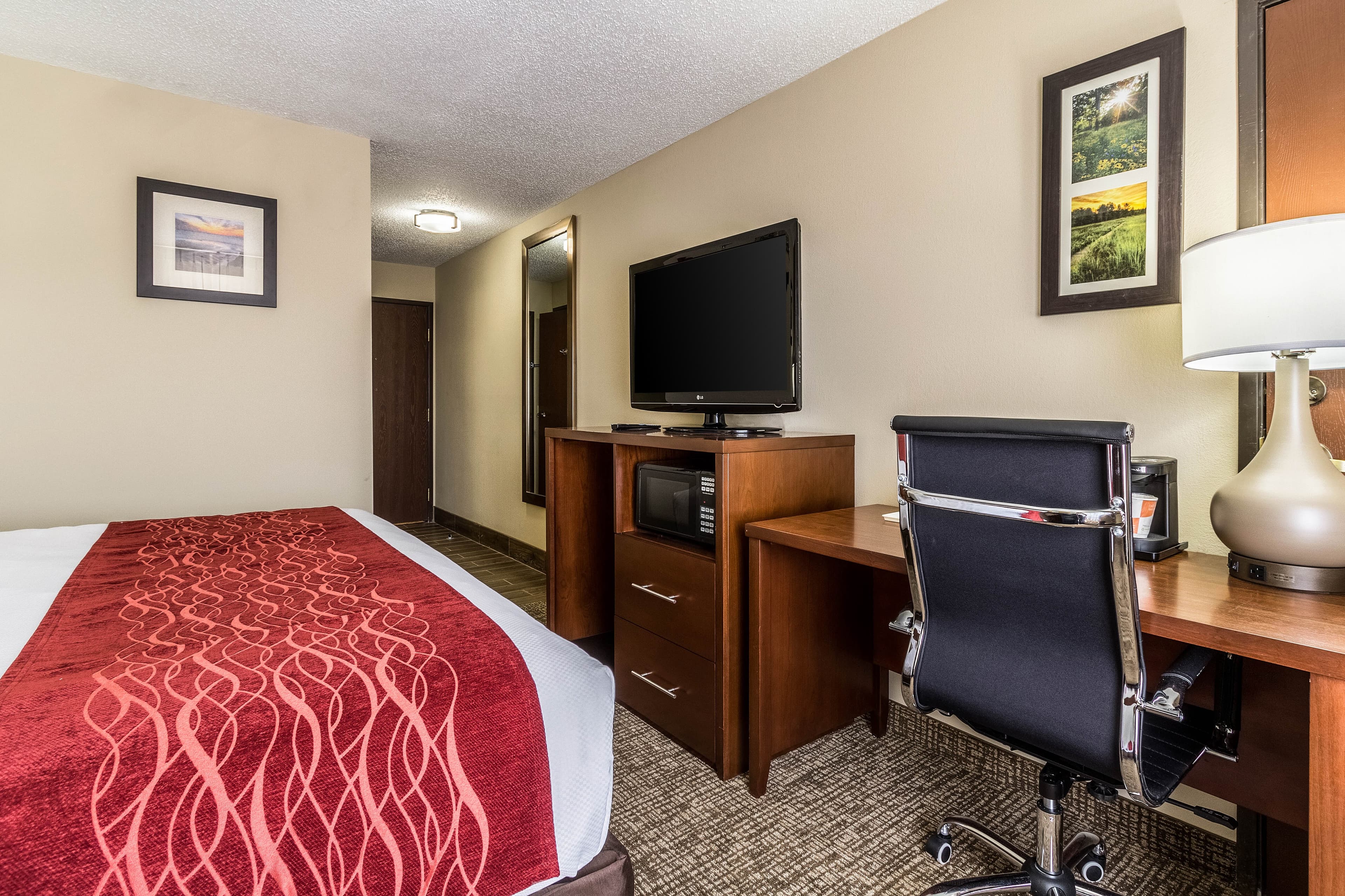 Comfort Inn Norwalk - Sandusky - Image 4