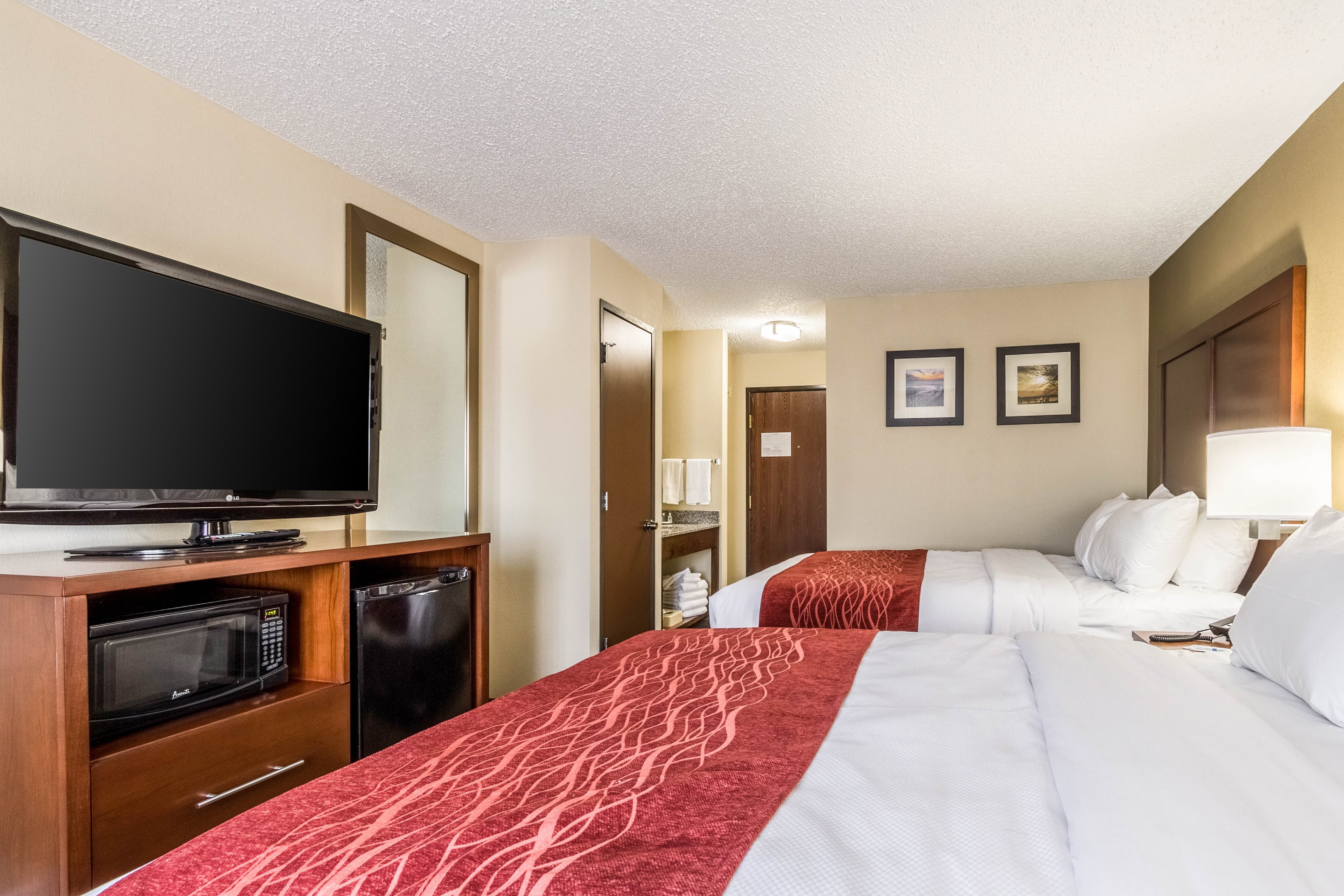 Comfort Inn Norwalk - Sandusky — 11